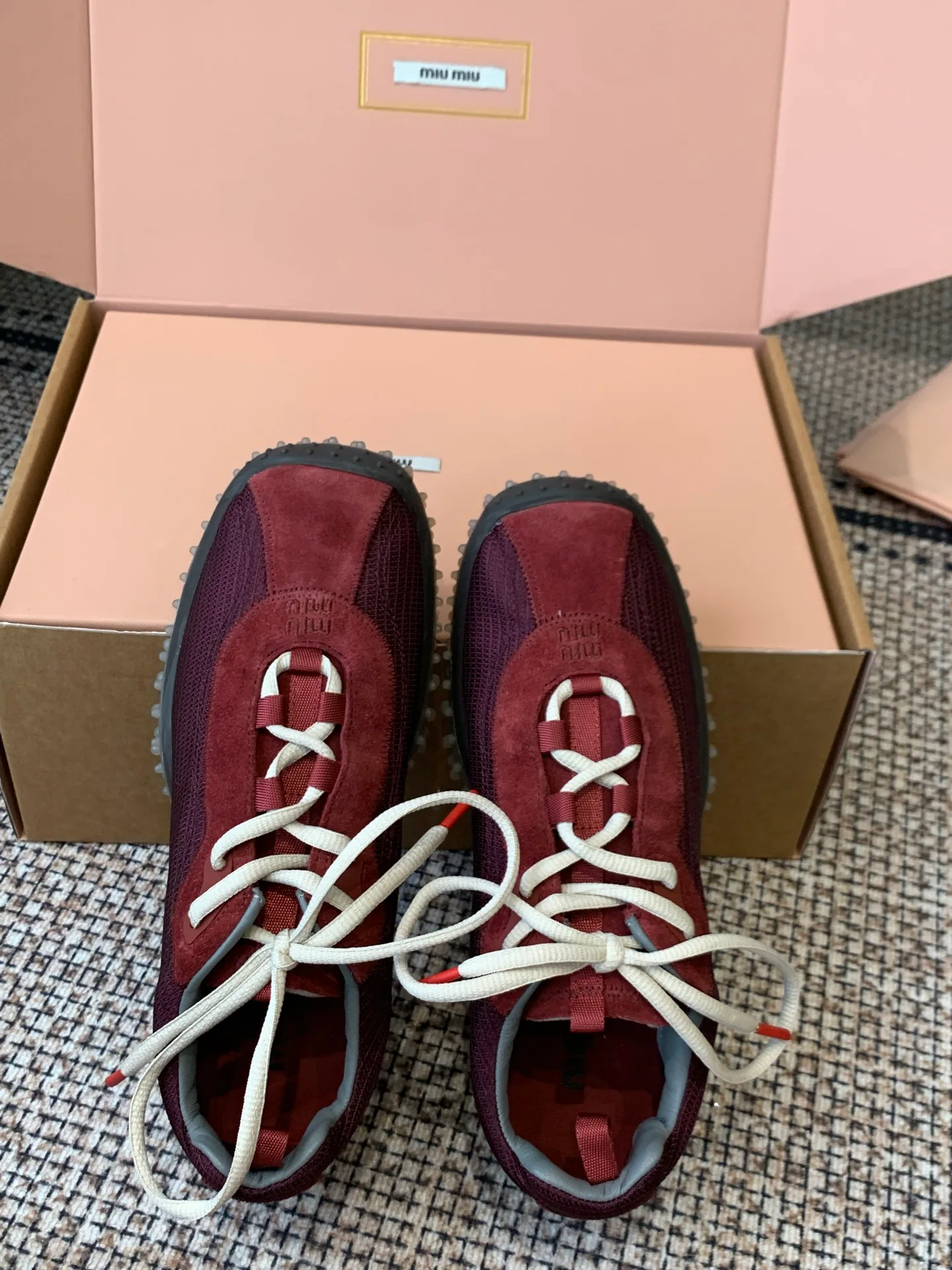 Кроссовки Женские Miu Miu 18170822