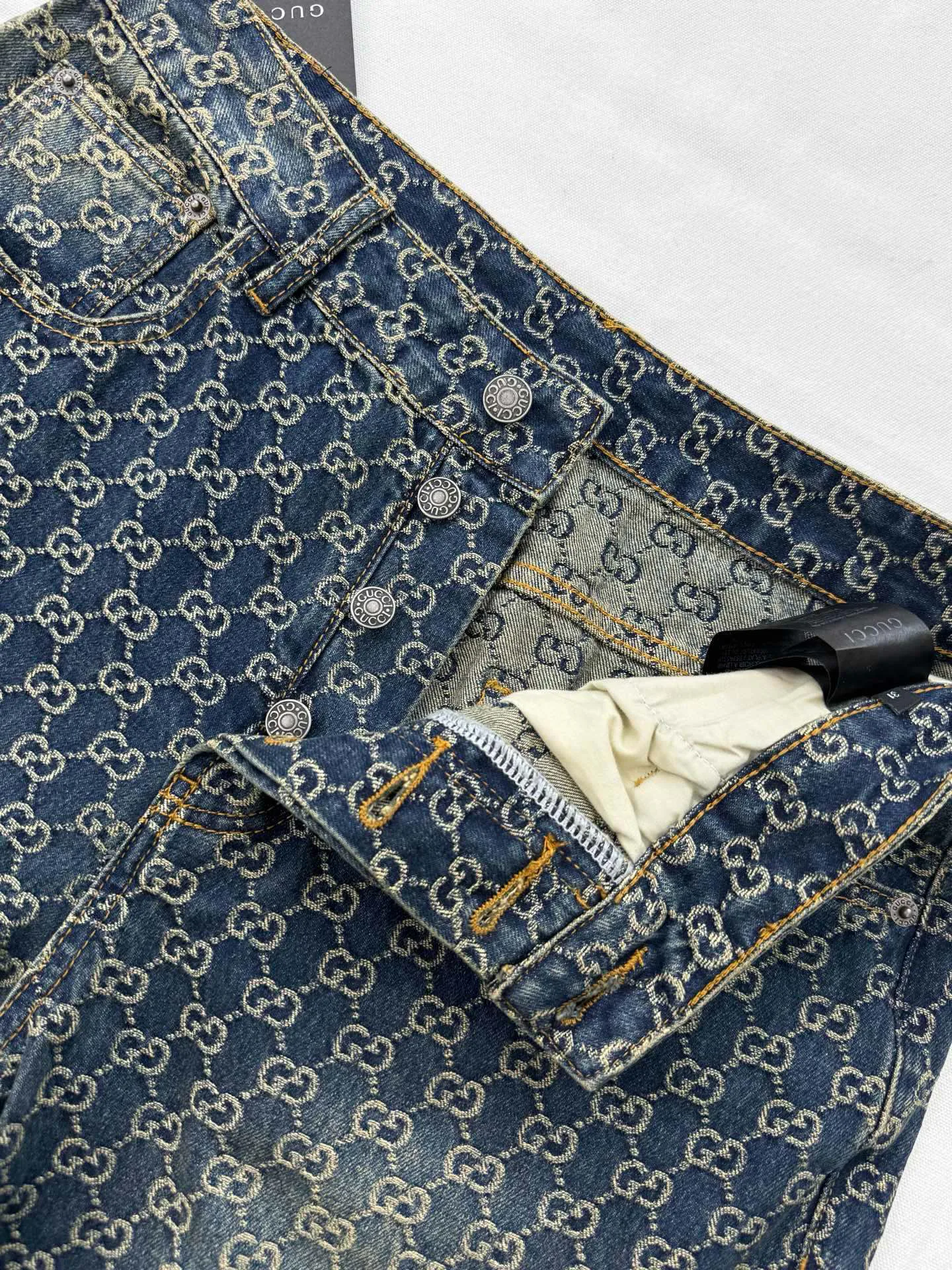 Джинсы Мужские Gucci 18369050