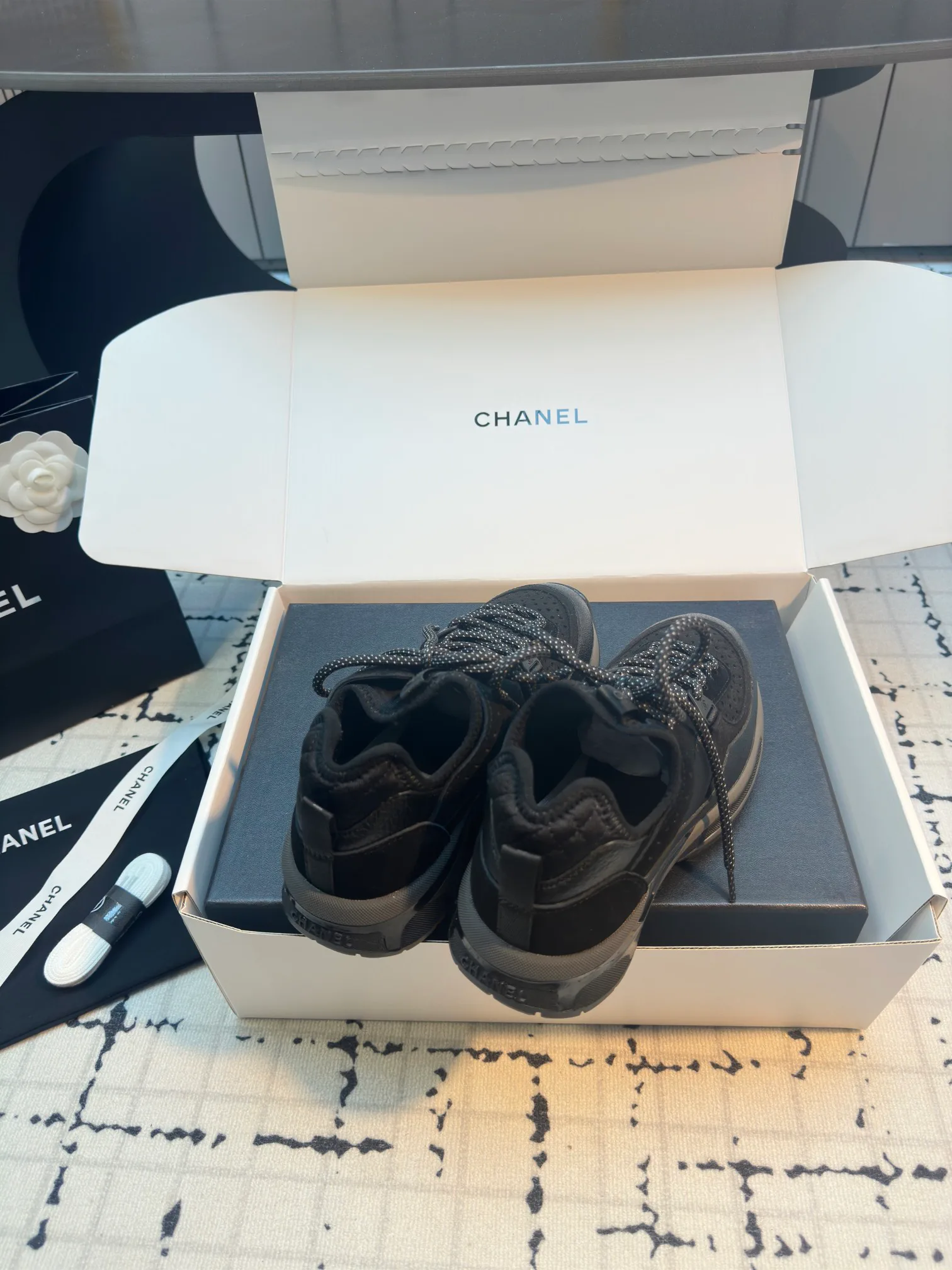 Кроссовки Женские Chanel 9873441