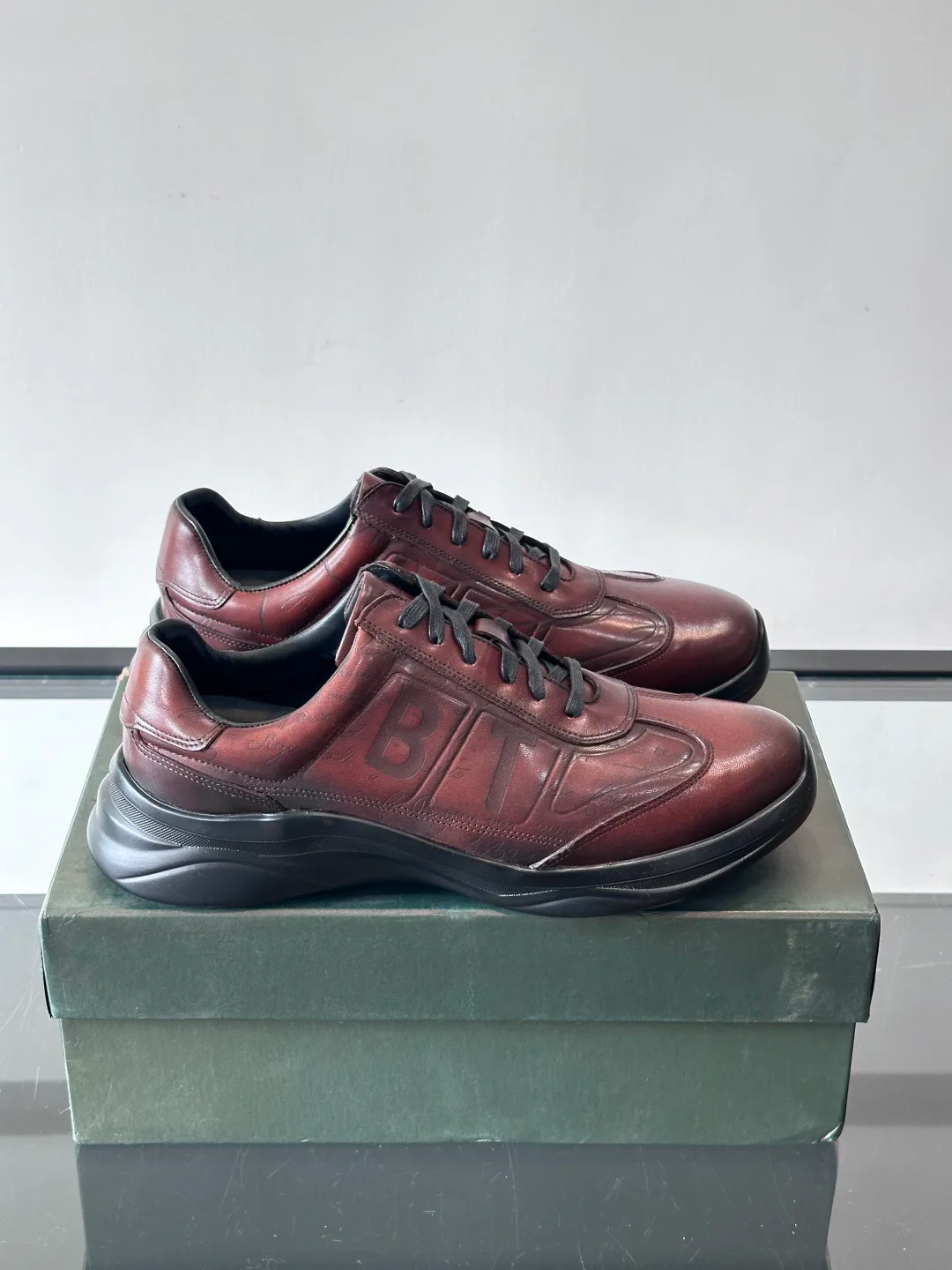 Кроссовки Мужские Berluti 284126