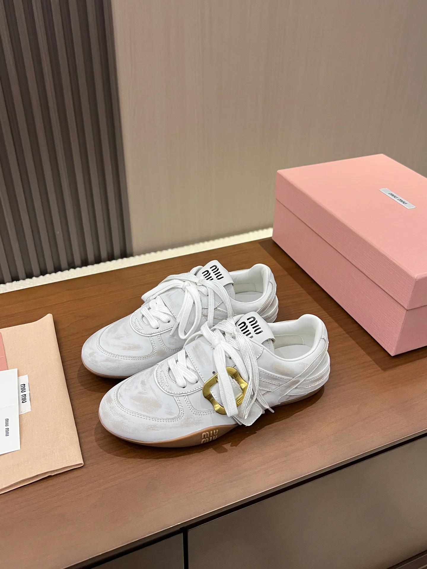 Кроссовки Женские Miu Miu 17968593
