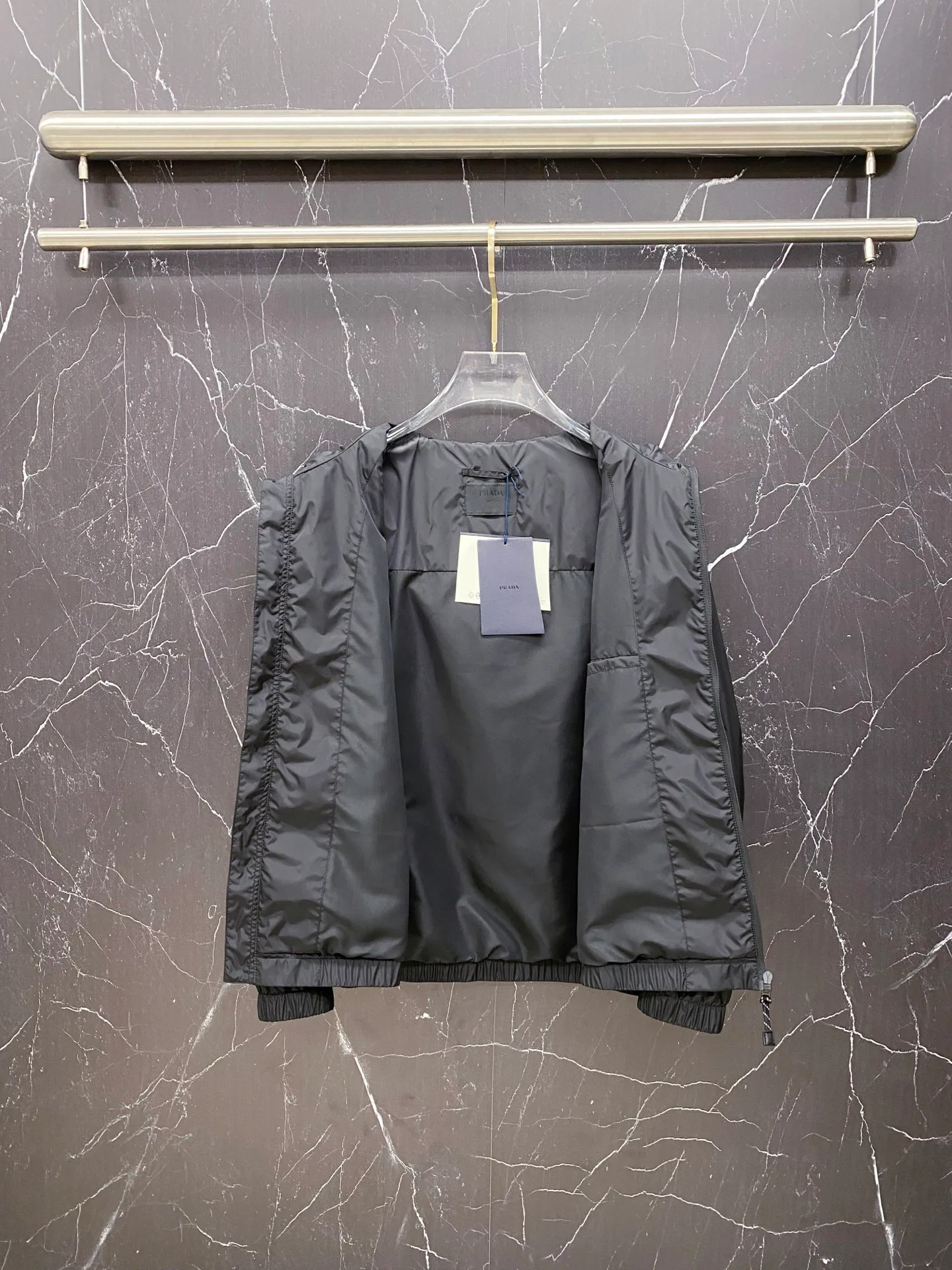 Куртки И Пуховики Мужские Prada 9760662