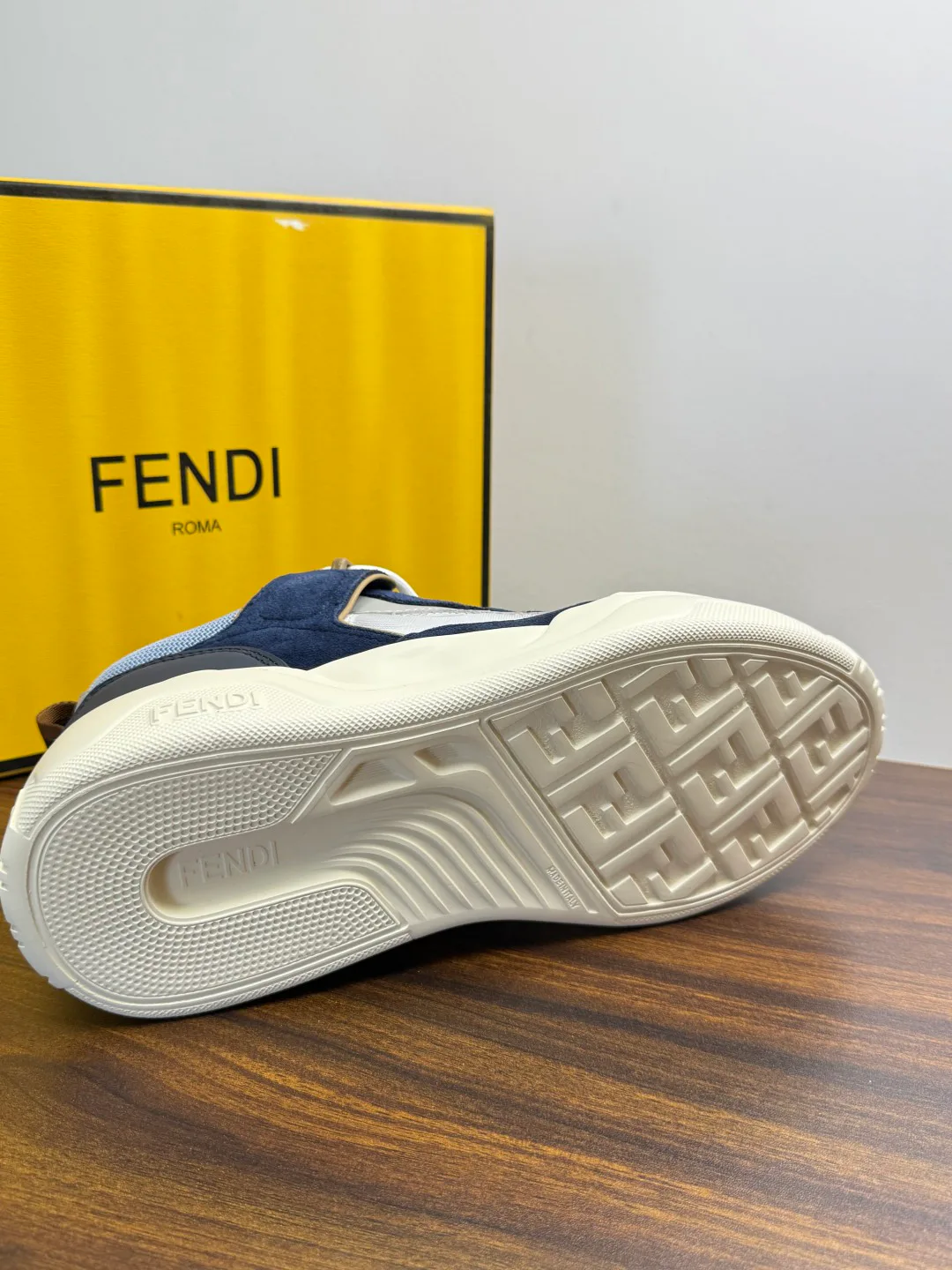 Кроссовки Мужские Fendi 20163784