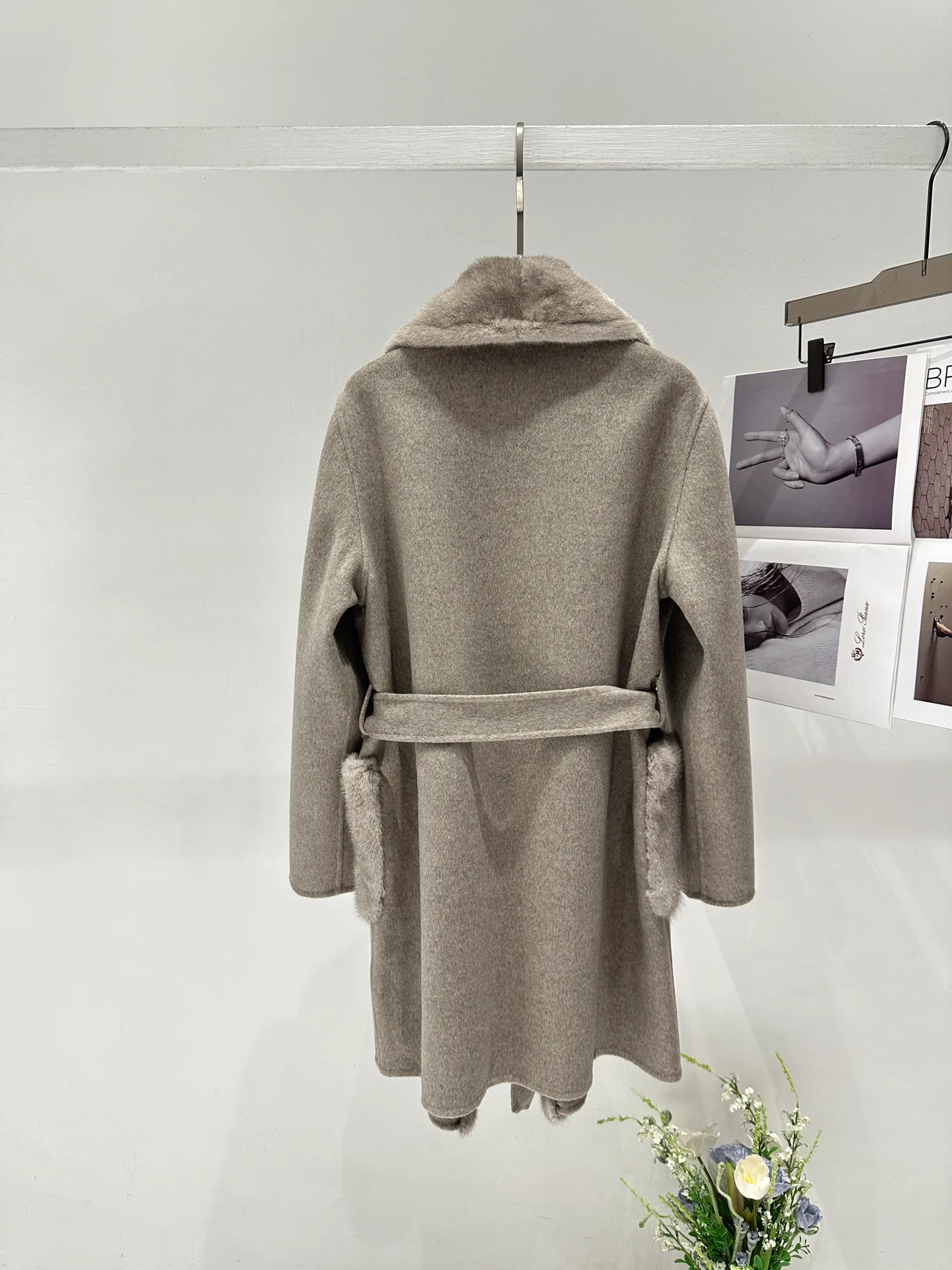 Пальто Женские Loro Piana 18082923