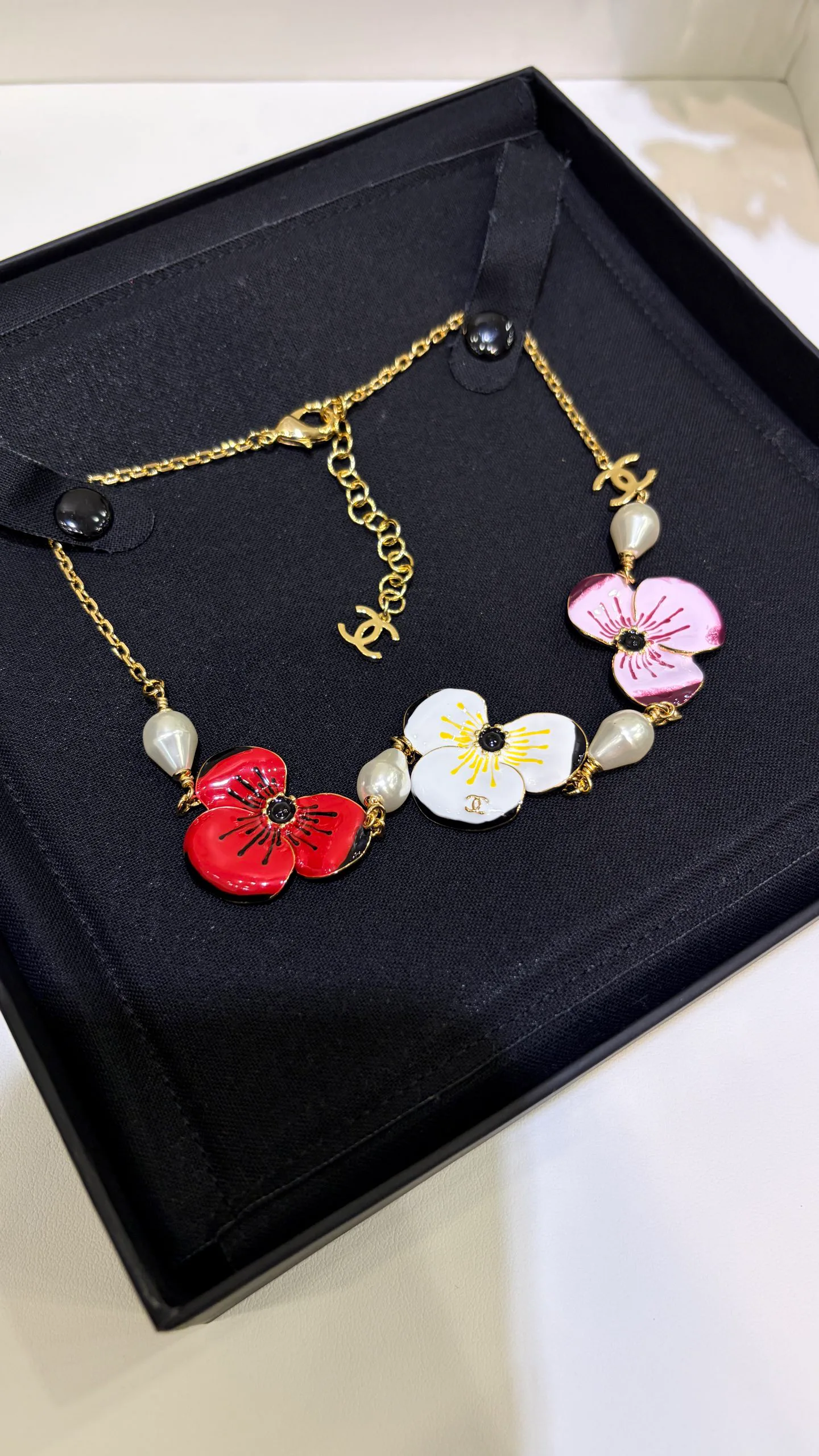 Бижутерия Chanel 17919503