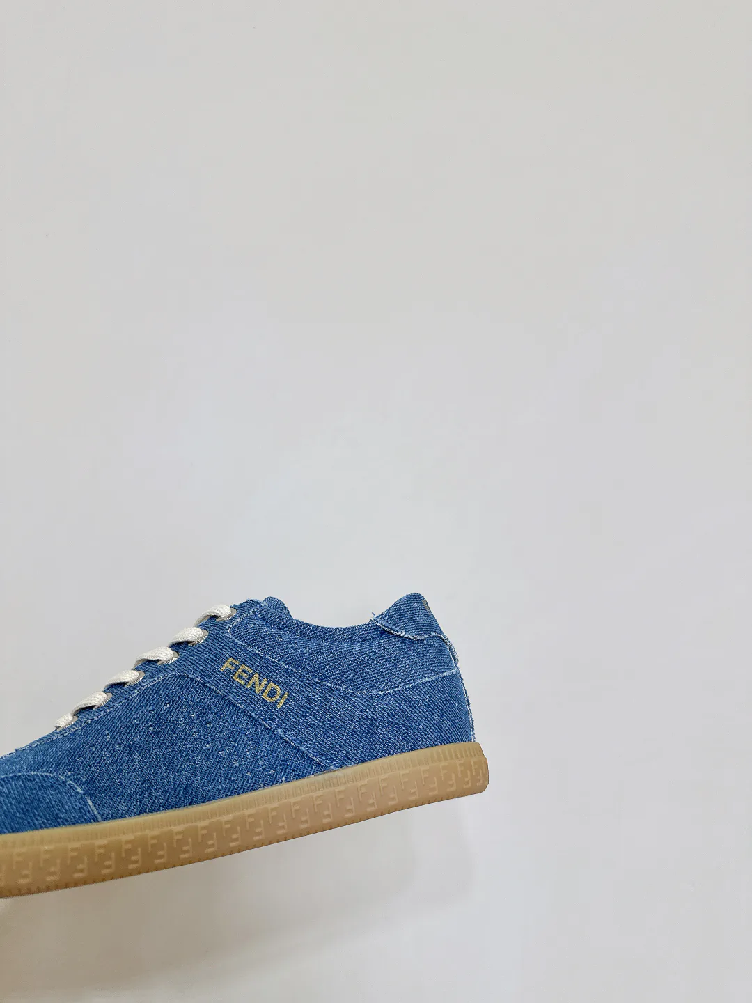 Кеды Женские Fendi 33211