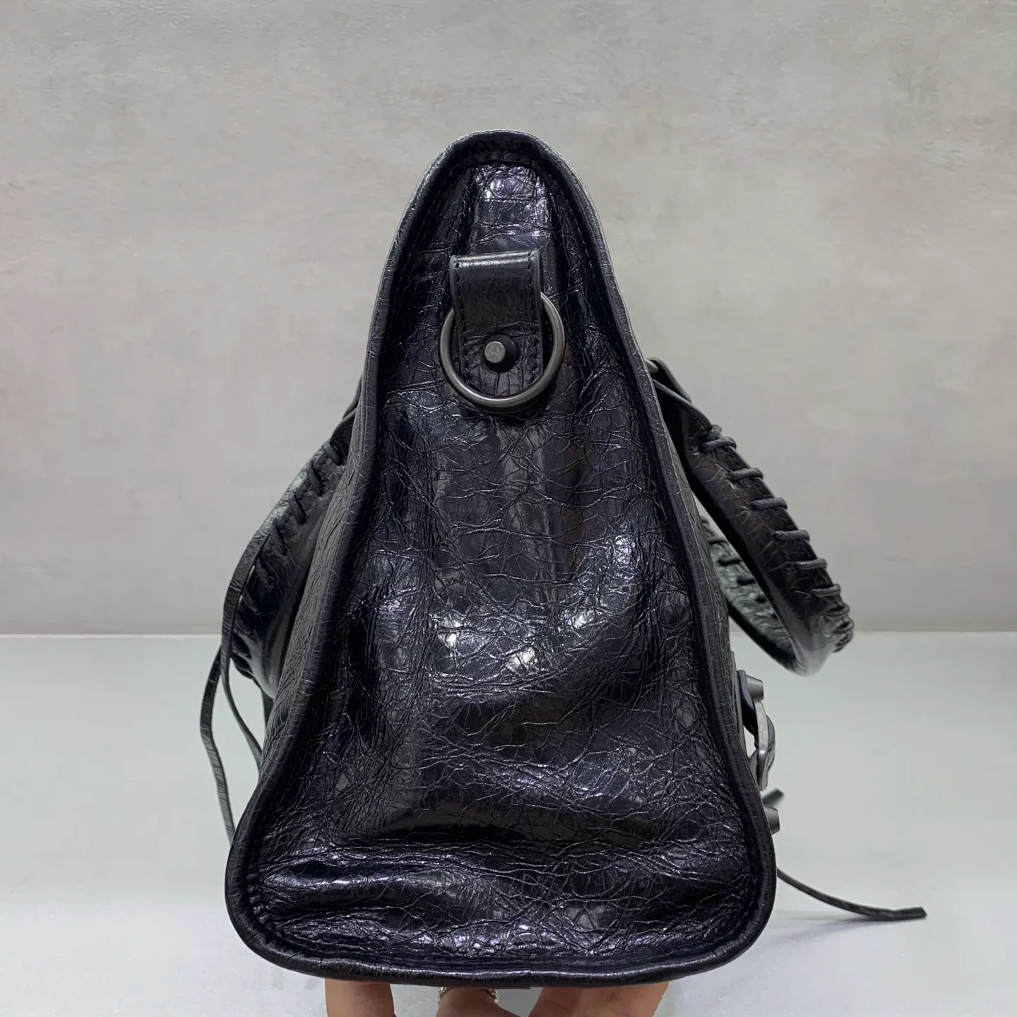 Классические Сумки Женские Balenciaga 18135978
