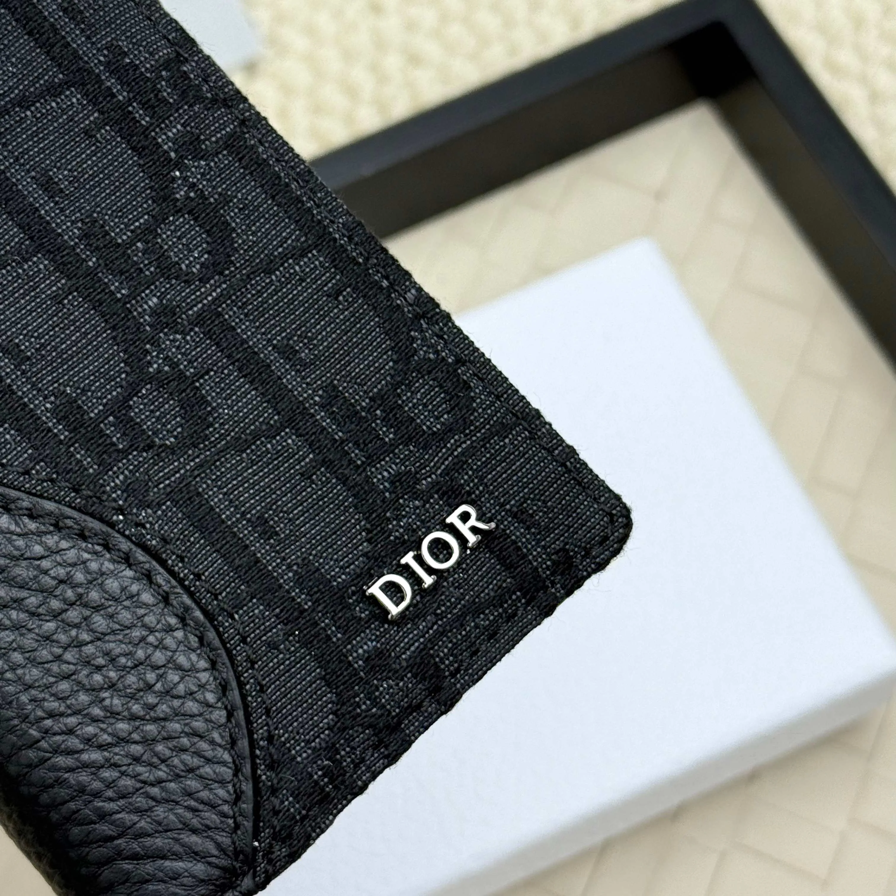 Клатчи Женские Christian Dior 17447373
