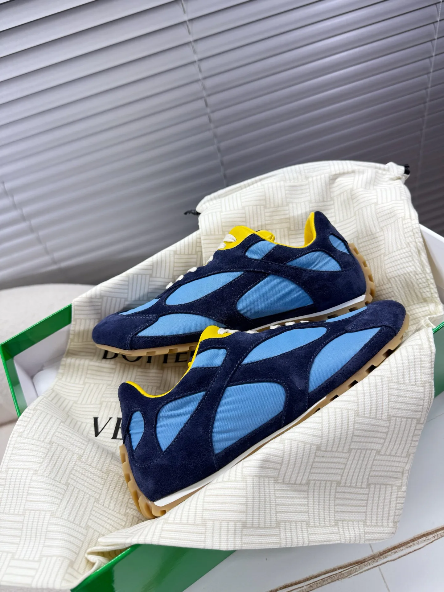 Кроссовки Женские Bottega Veneta 4019868