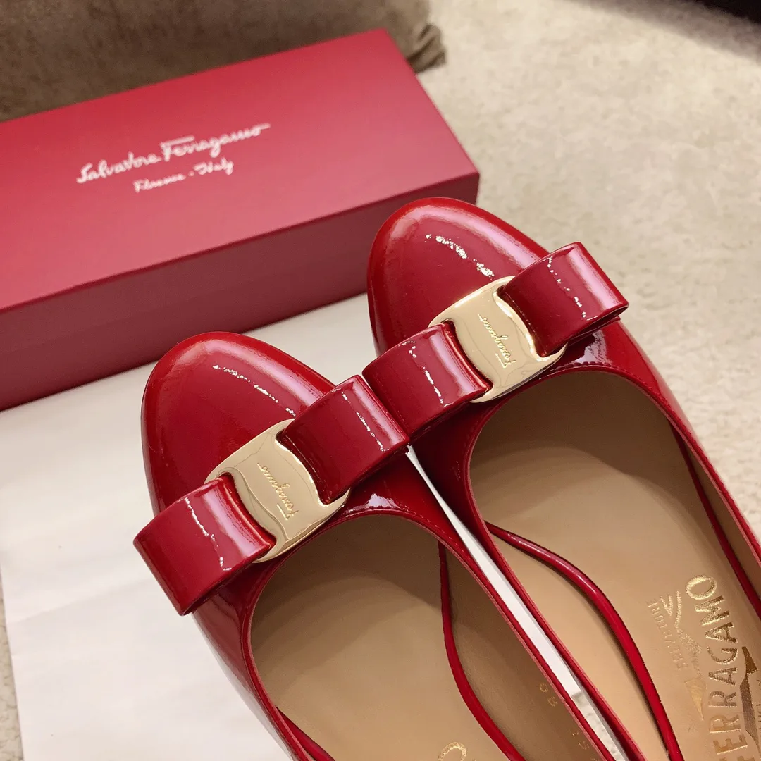 Туфли Женские Salvatore Ferragamo 11899403