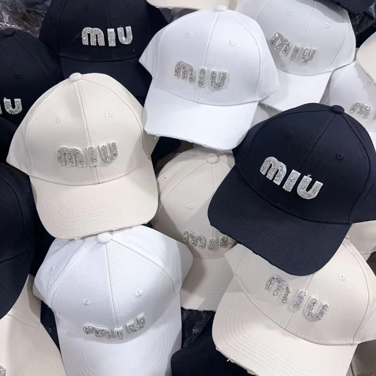 Головные Уборы Miu Miu 11501
