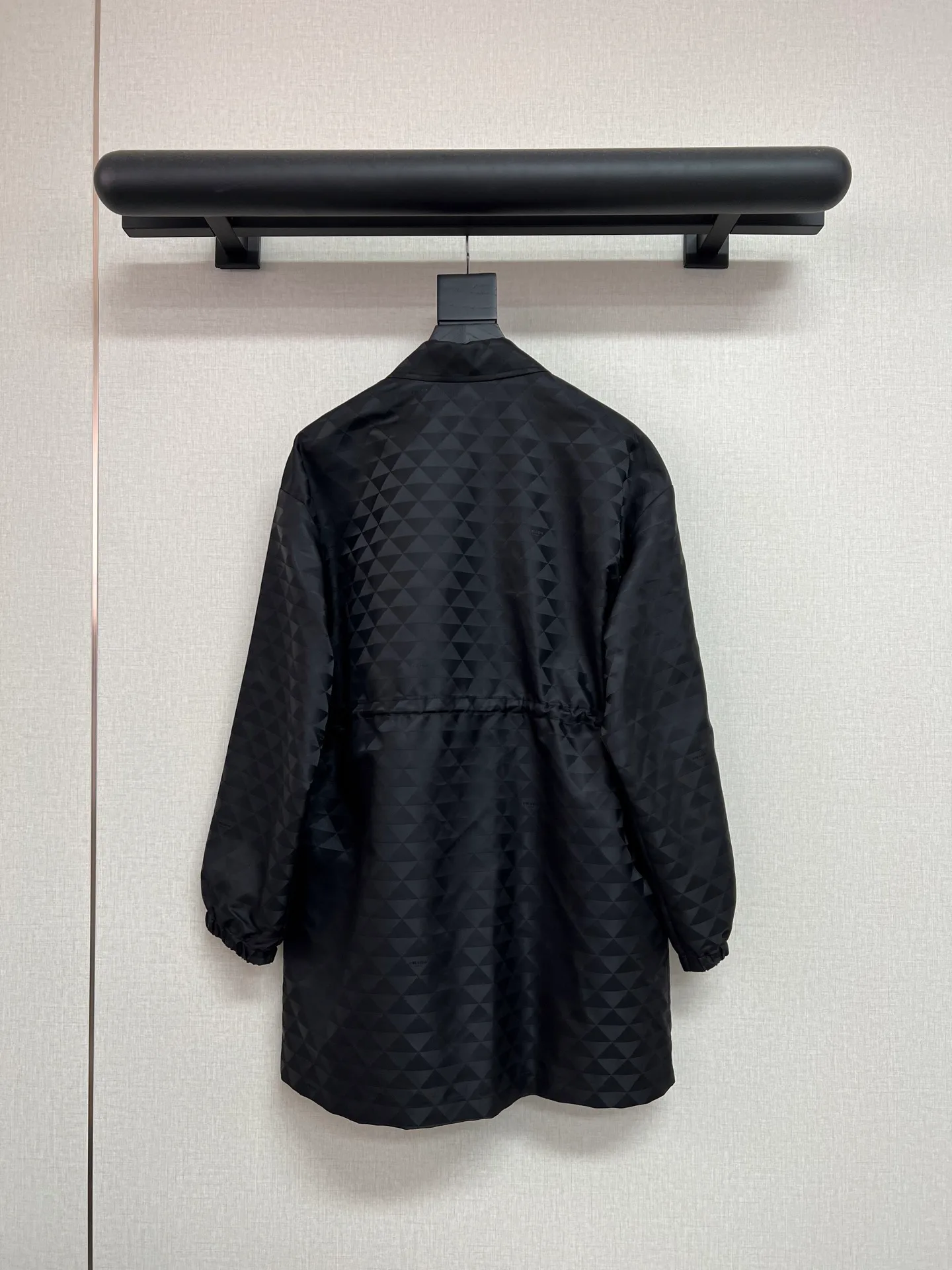 Куртки И Пуховики Женские Prada 18661602