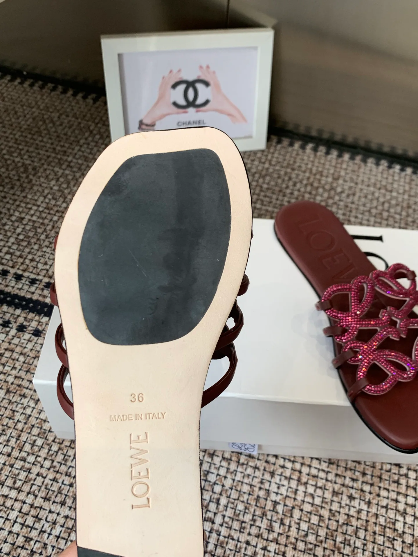 Шлепанцы Женские Loewe 11598709