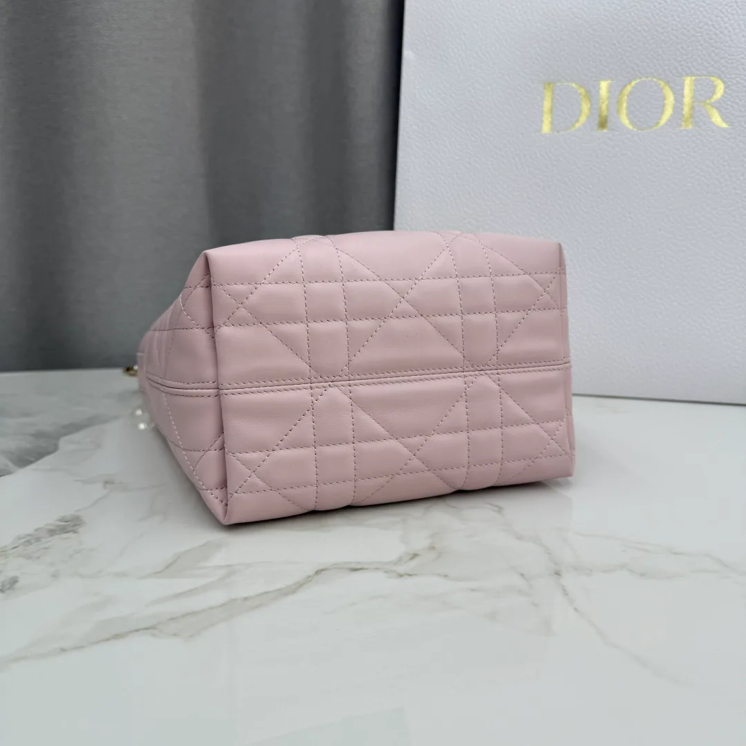 Классические Сумки Женские Christian Dior 11905693