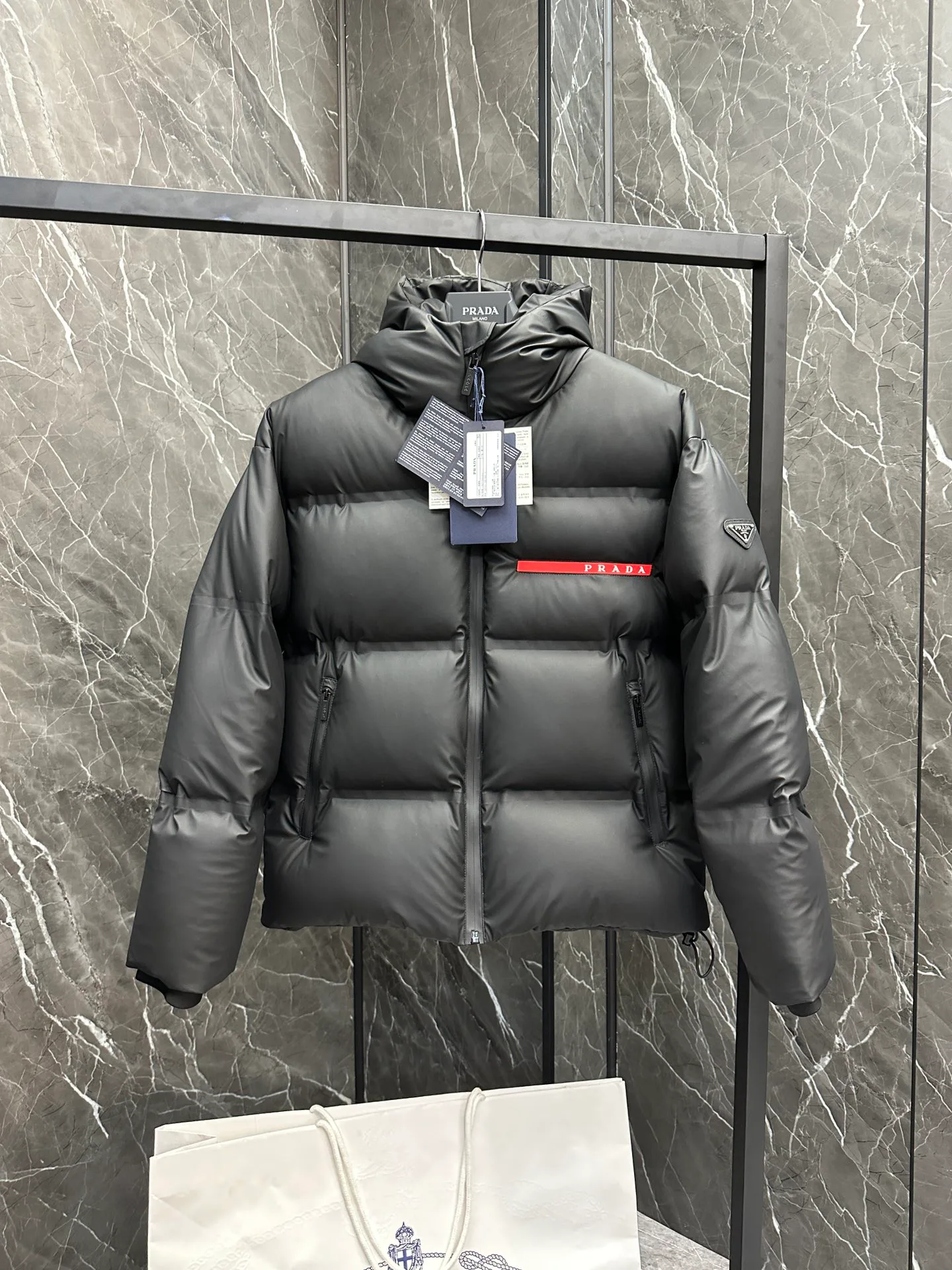 Куртки И Пуховики Мужские Prada 18184555