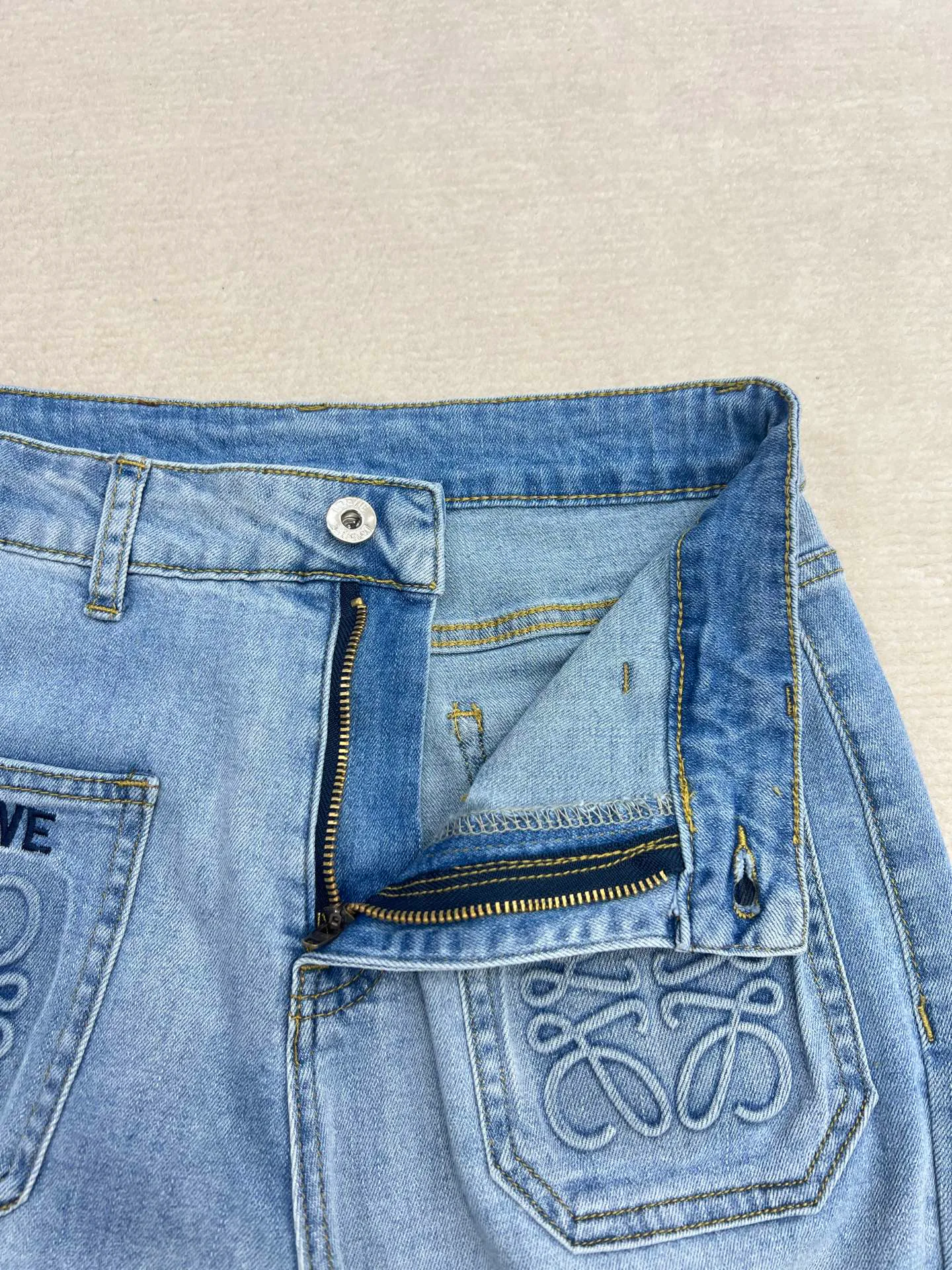 Джинсы Женские Loewe 11688541