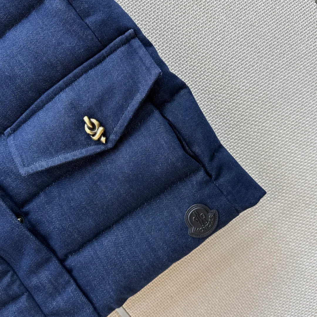 Жилеты Женские Moncler 19686678