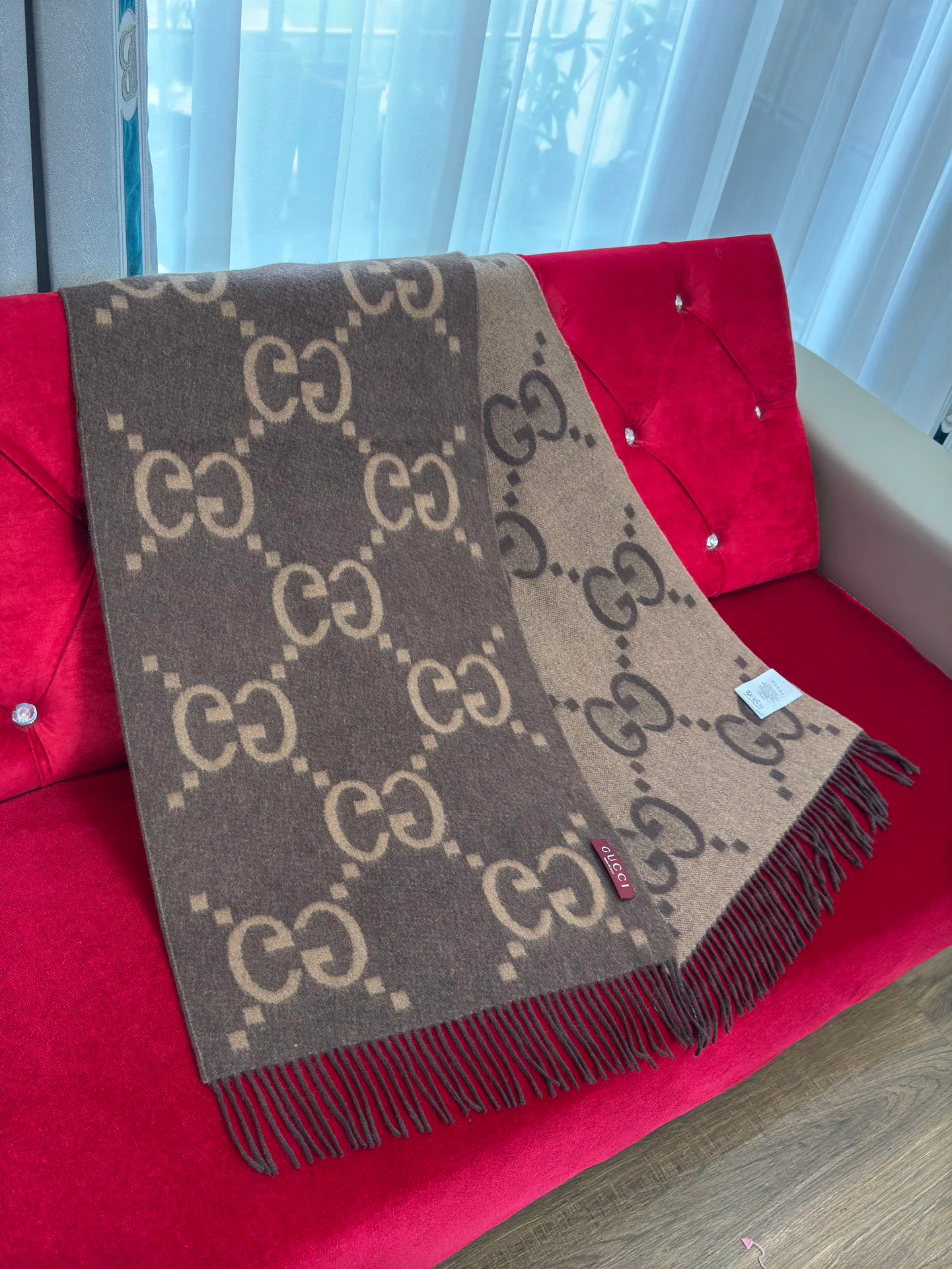 Шарфы Gucci 17935946