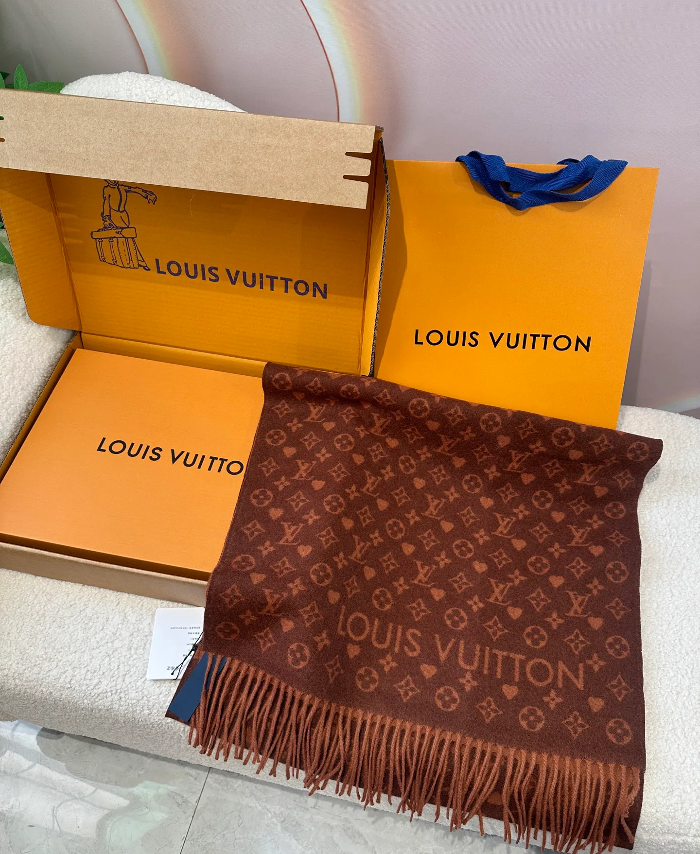 Шарфы Louis Vuitton 1285499