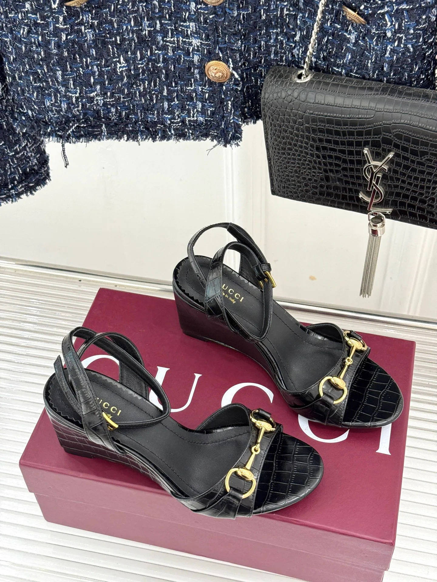 Босоножки Женские Gucci 18034507