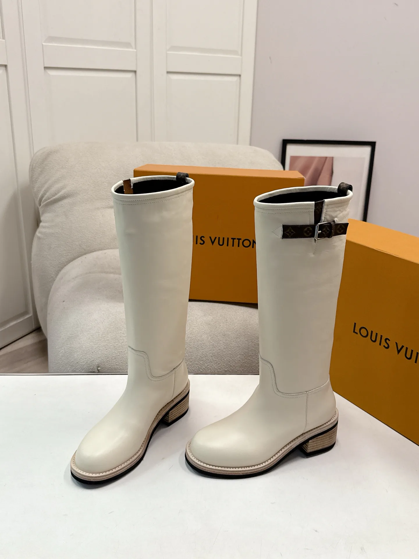 Сапоги Женские Louis Vuitton 5188106