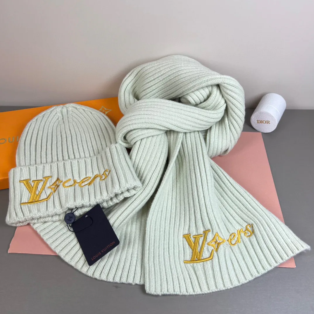 Головные Уборы Louis Vuitton 823945