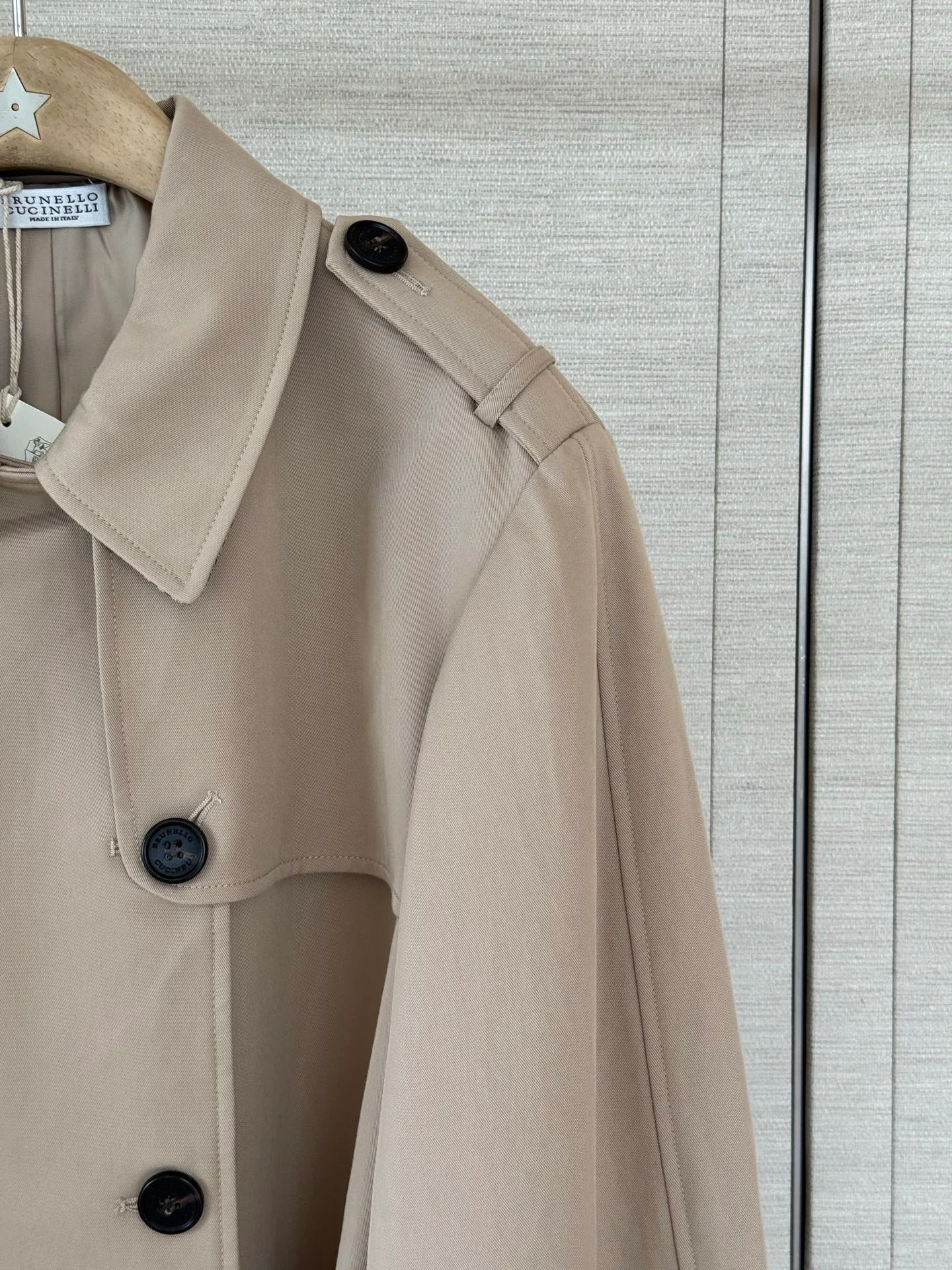 Тренчи Женские Brunello Cucinelli 19580312