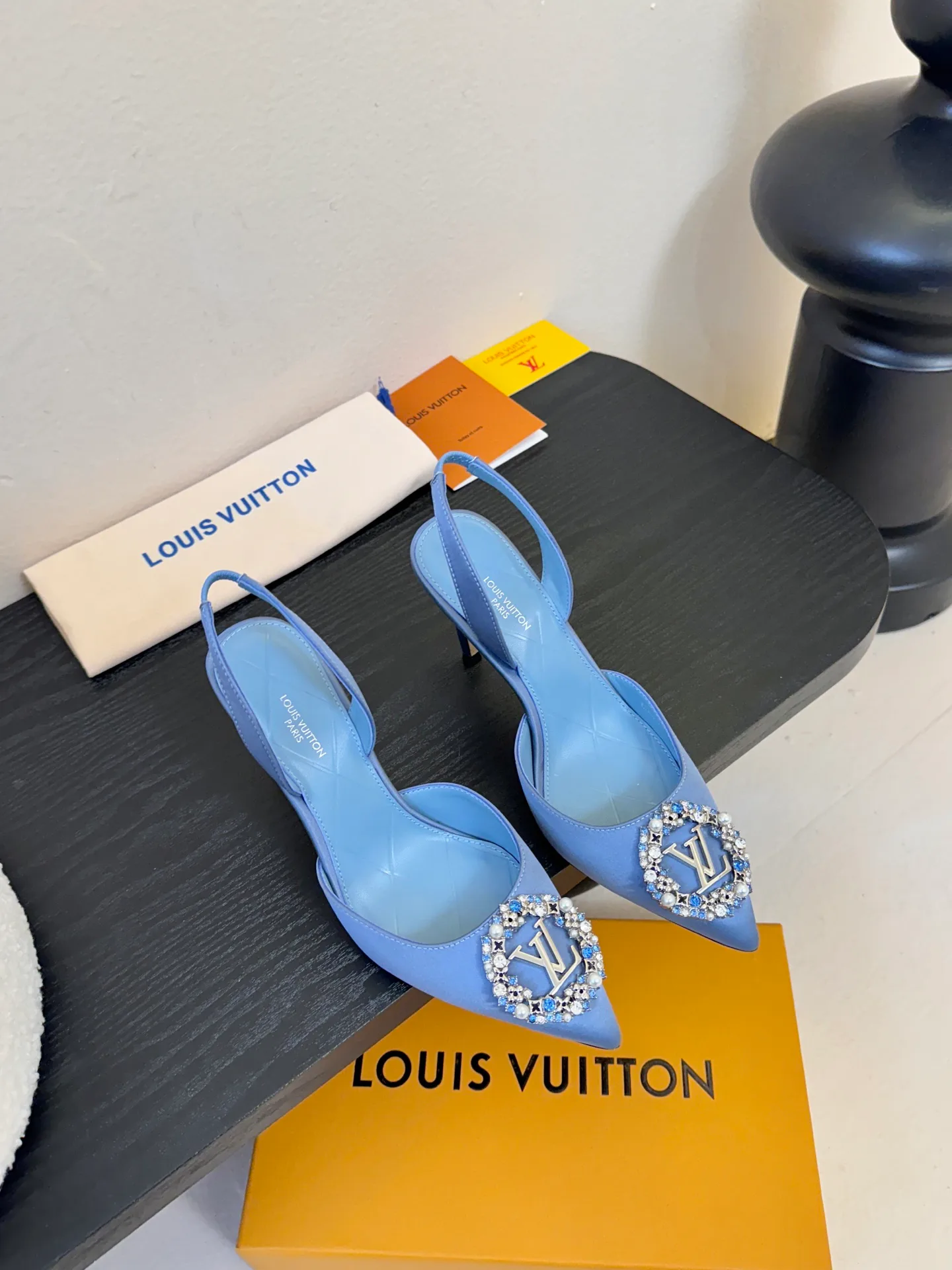 Босоножки Женские Louis Vuitton 2169009