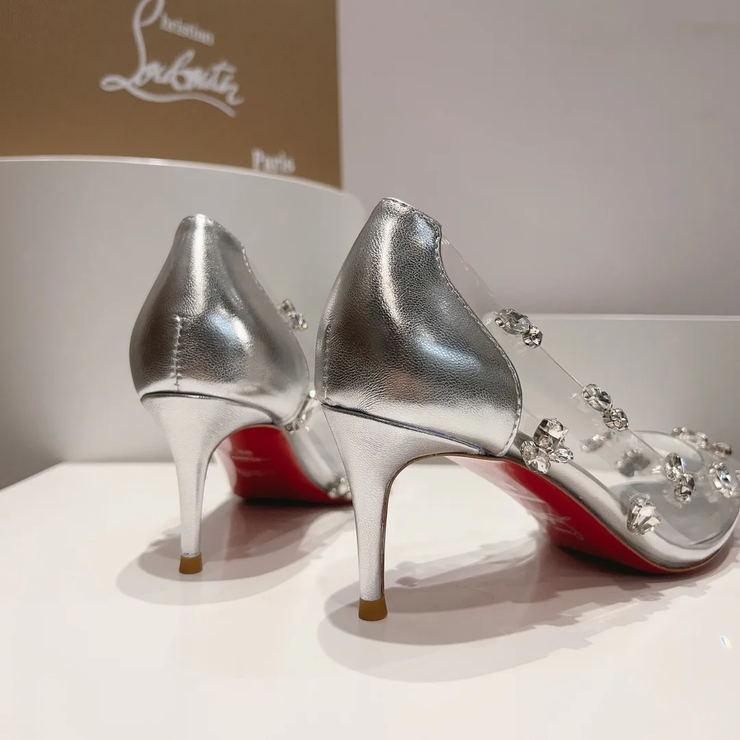 Туфли Женские Christian Louboutin 18004002
