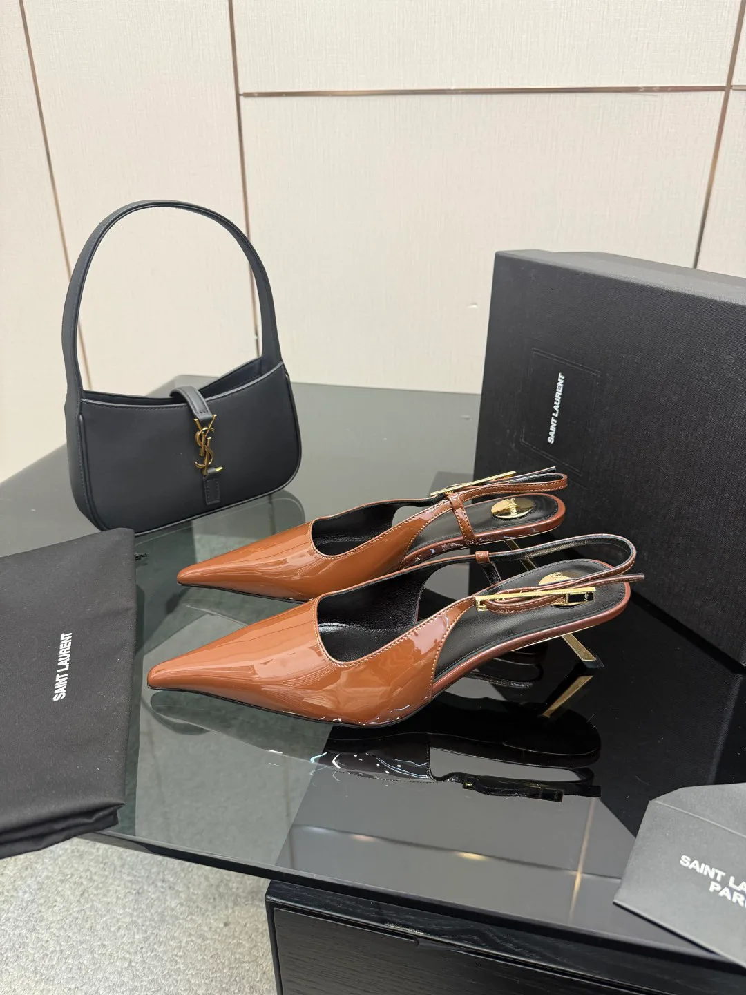 Туфли Женские Saint Laurent 2597114