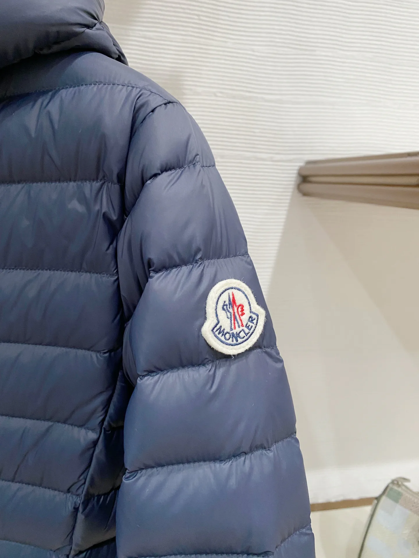 Куртки И Пуховики Женские Moncler 17632182