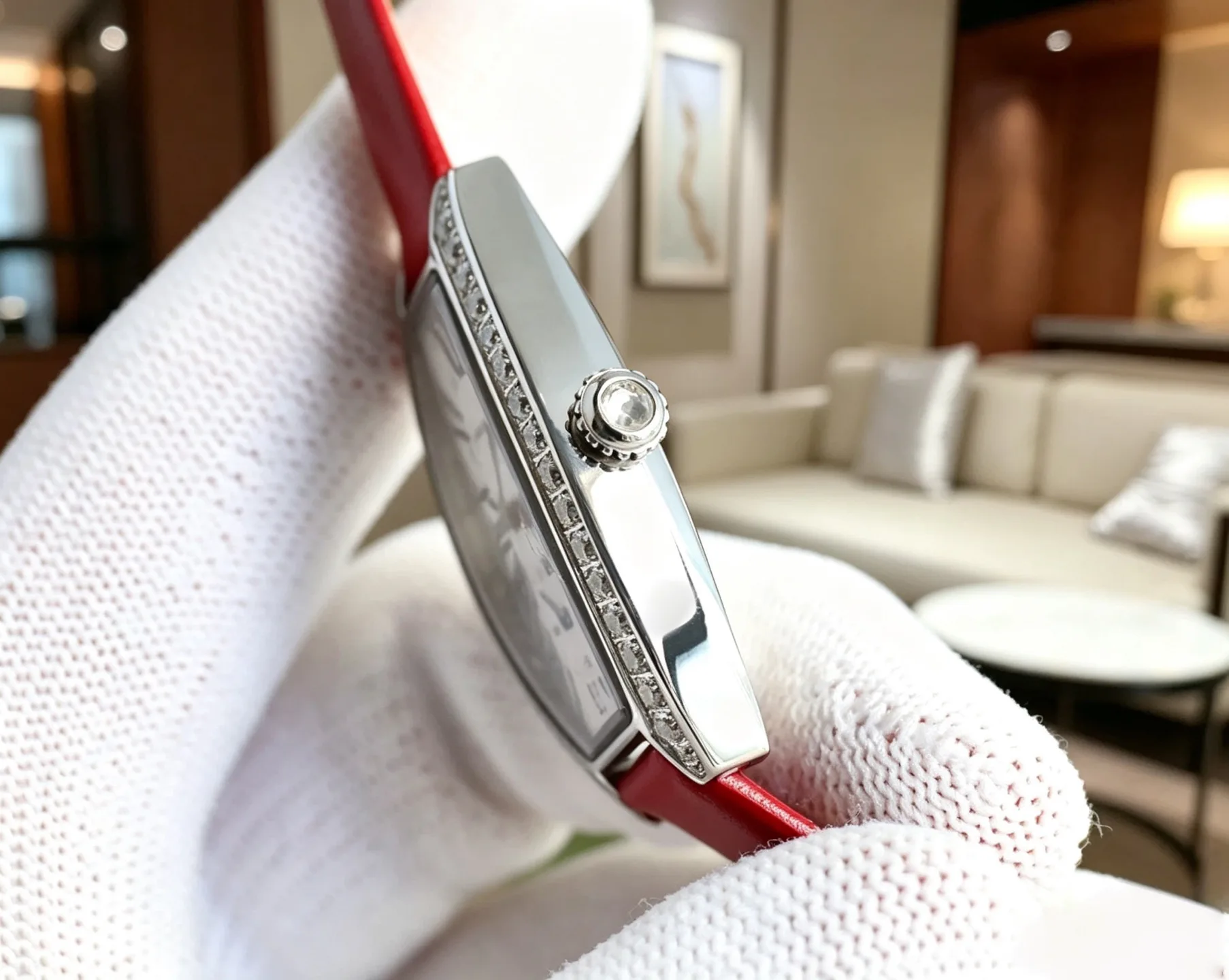 Часы Женские Cartier 17608577