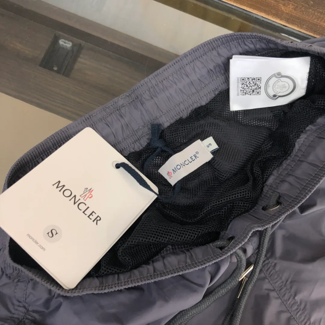 Шорты Мужские Moncler 9599103