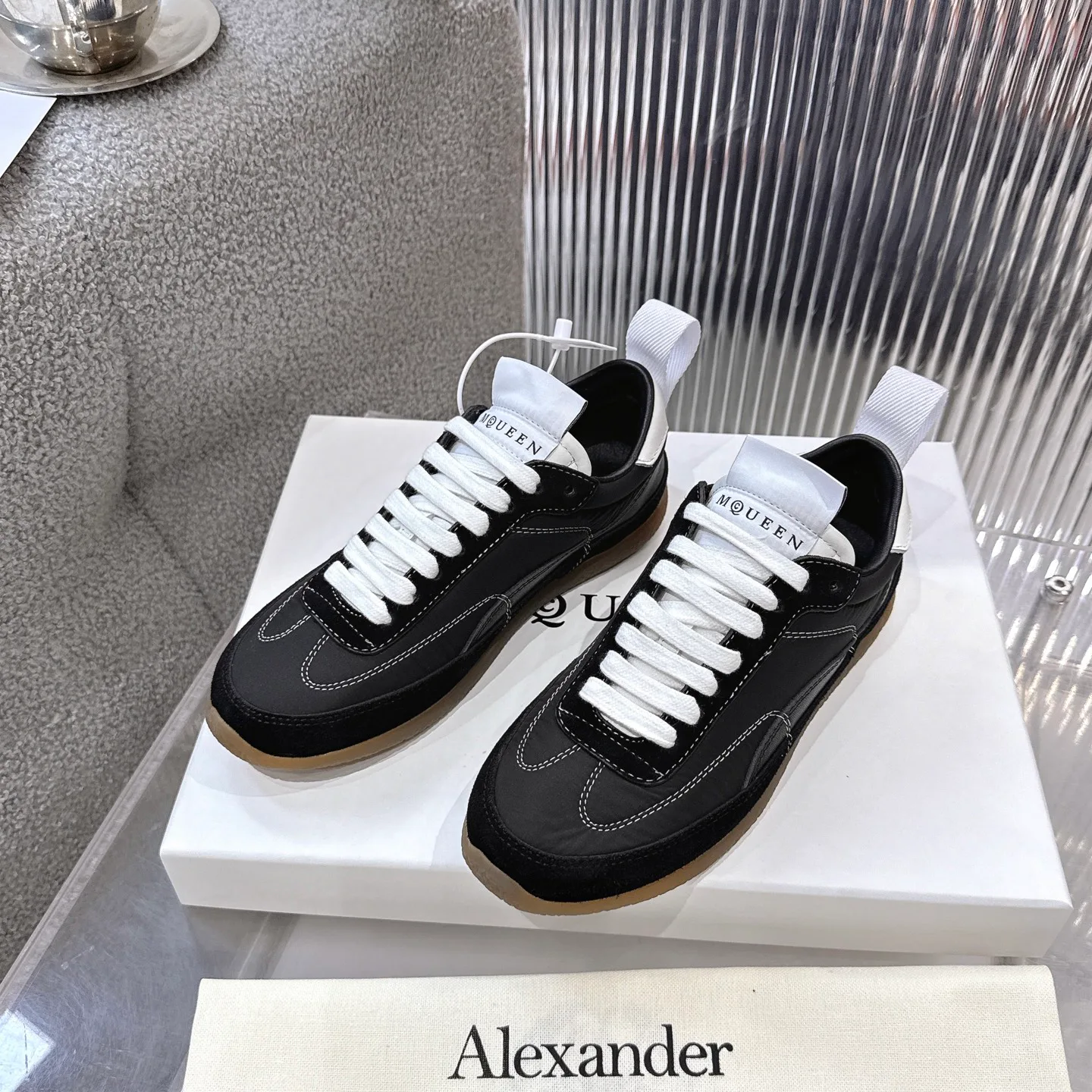 Кроссовки Женские Alexander Mcqueen 13080132