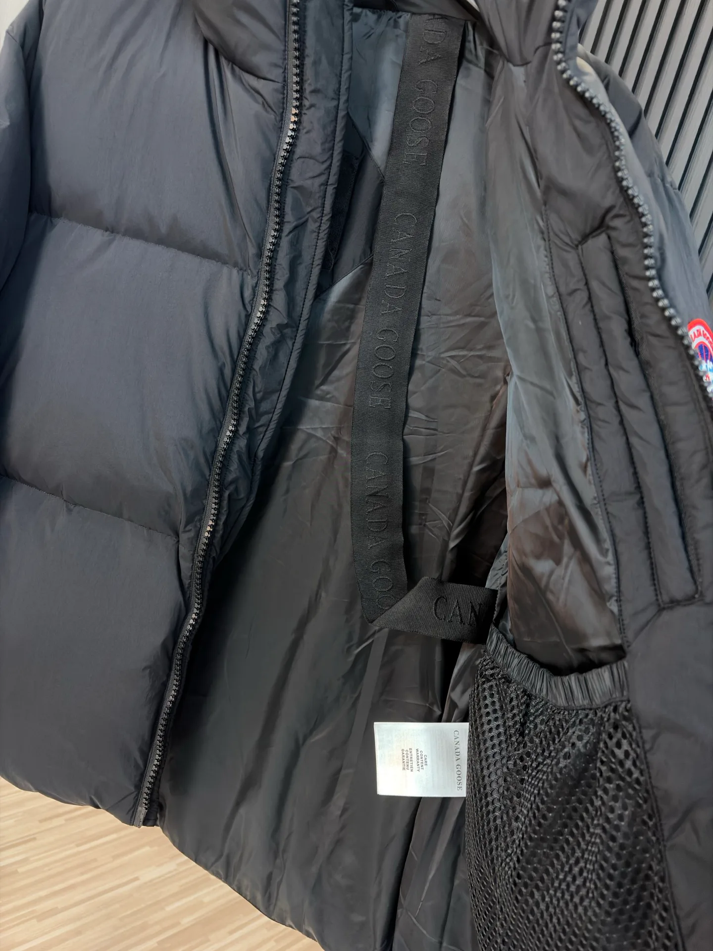 Куртки И Пуховики Женские Canada Goose 18391747