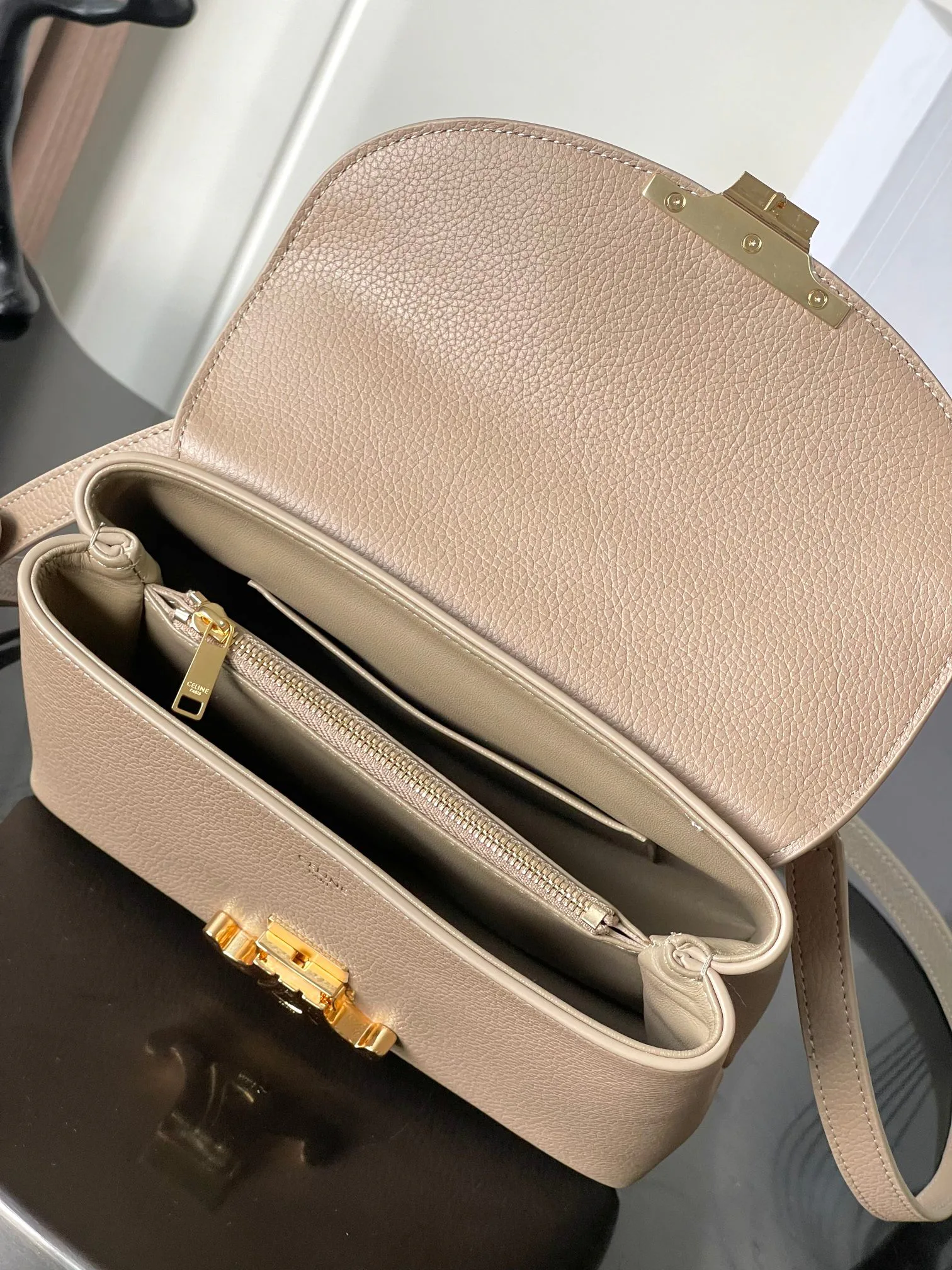 Сумки На Ремне Женские Celine 423829