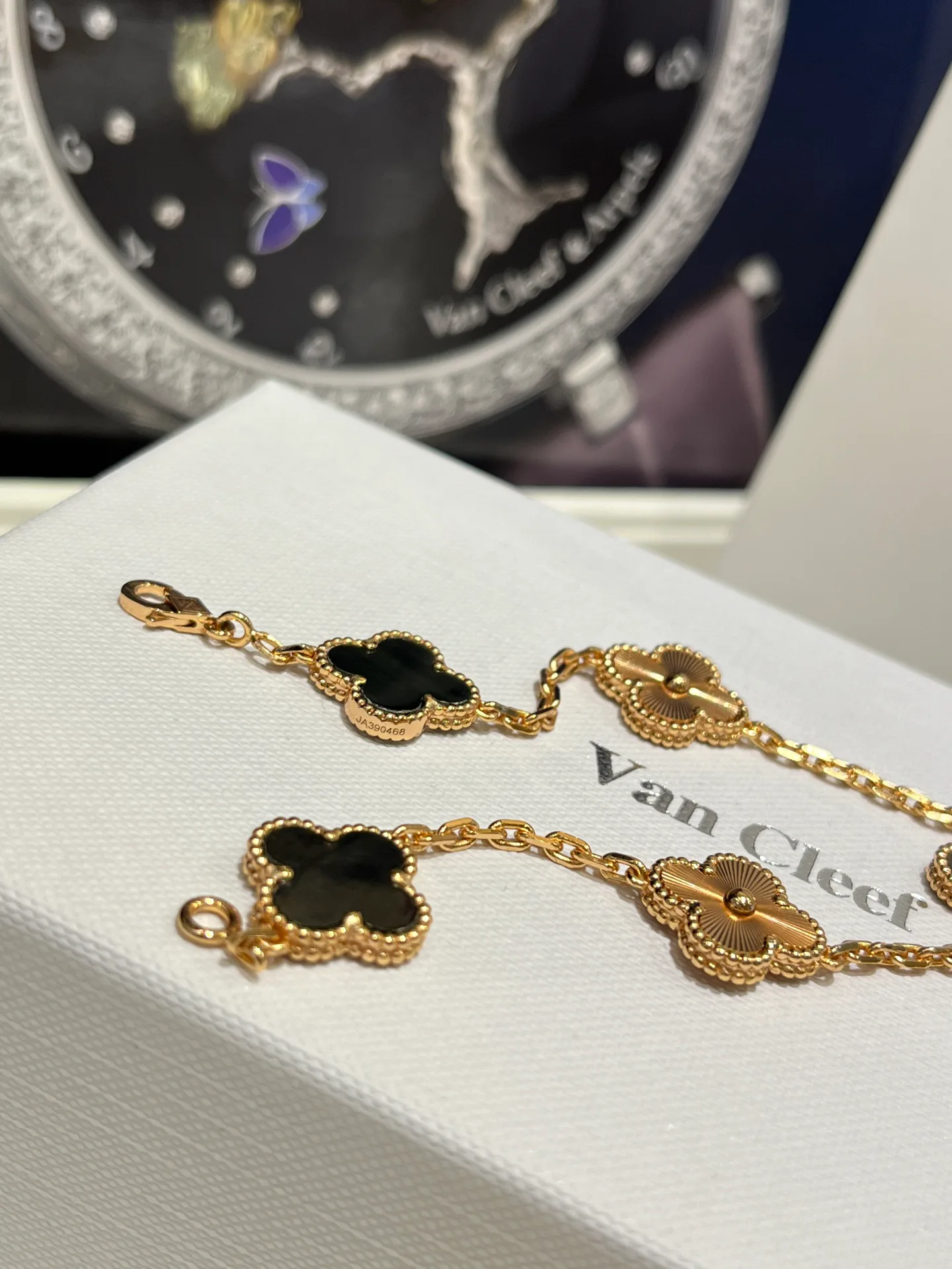 Бижутерия Van Cleef & Arpels 12345470