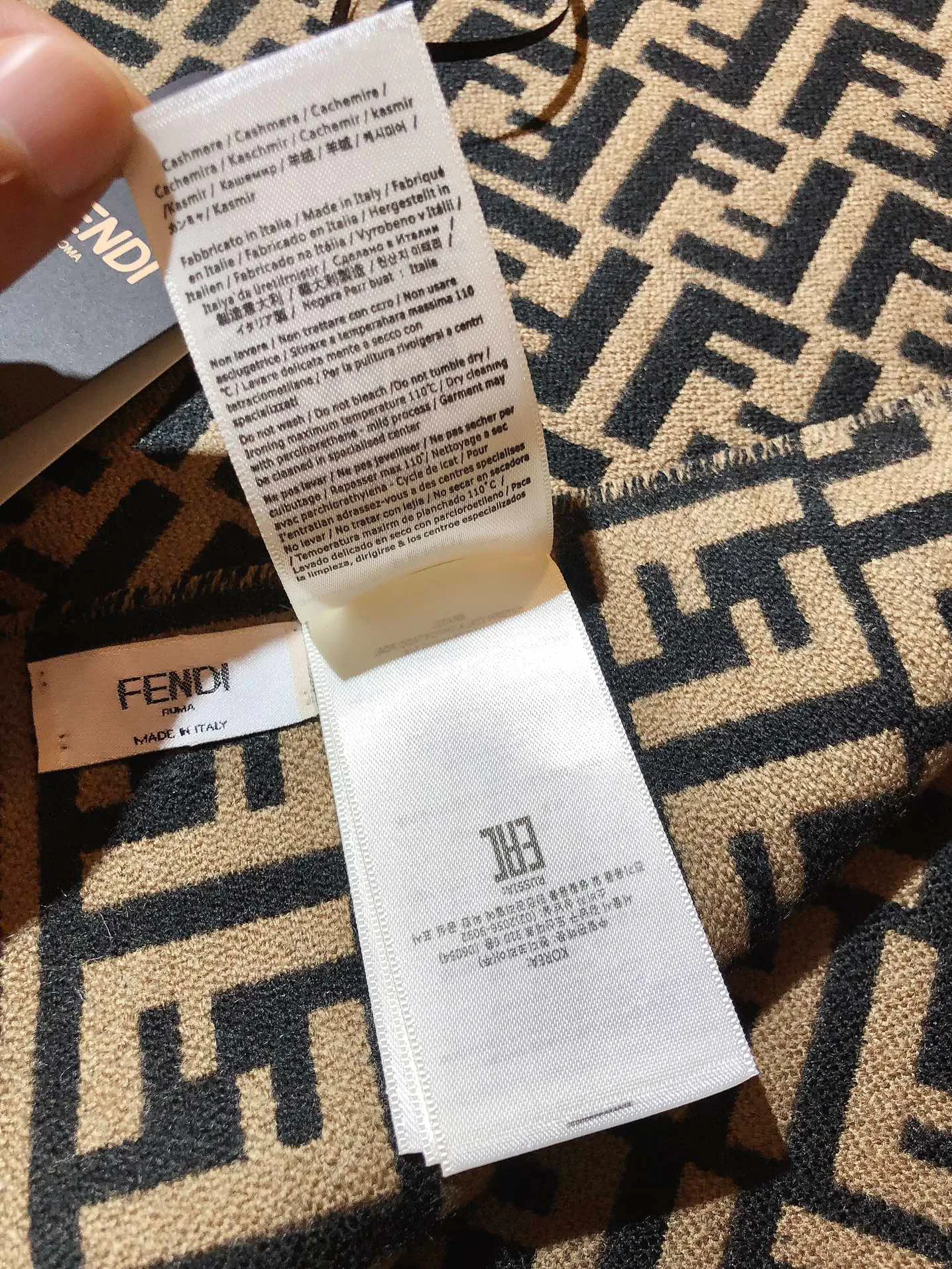 Шарфы Fendi 123983