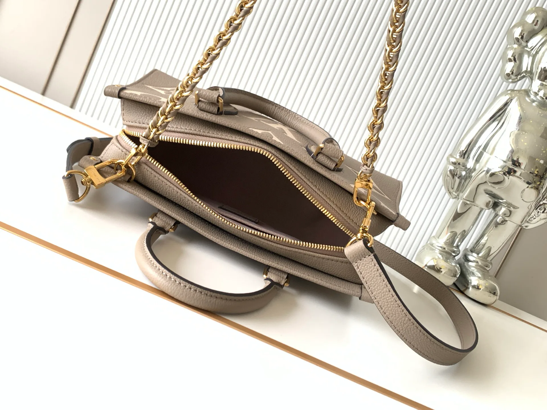 Классические Сумки Женские Louis Vuitton 17201597