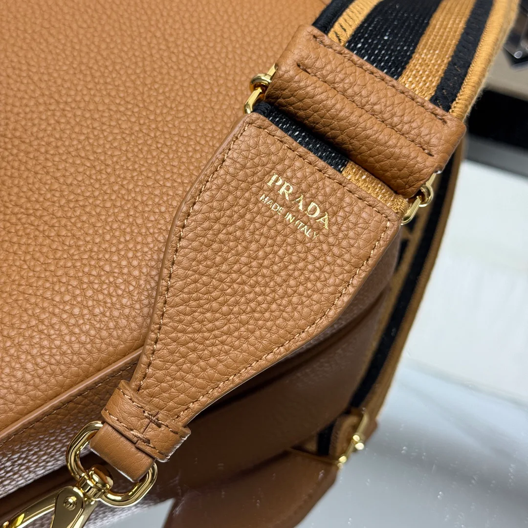 Сумки На Ремне Женские Prada 340389