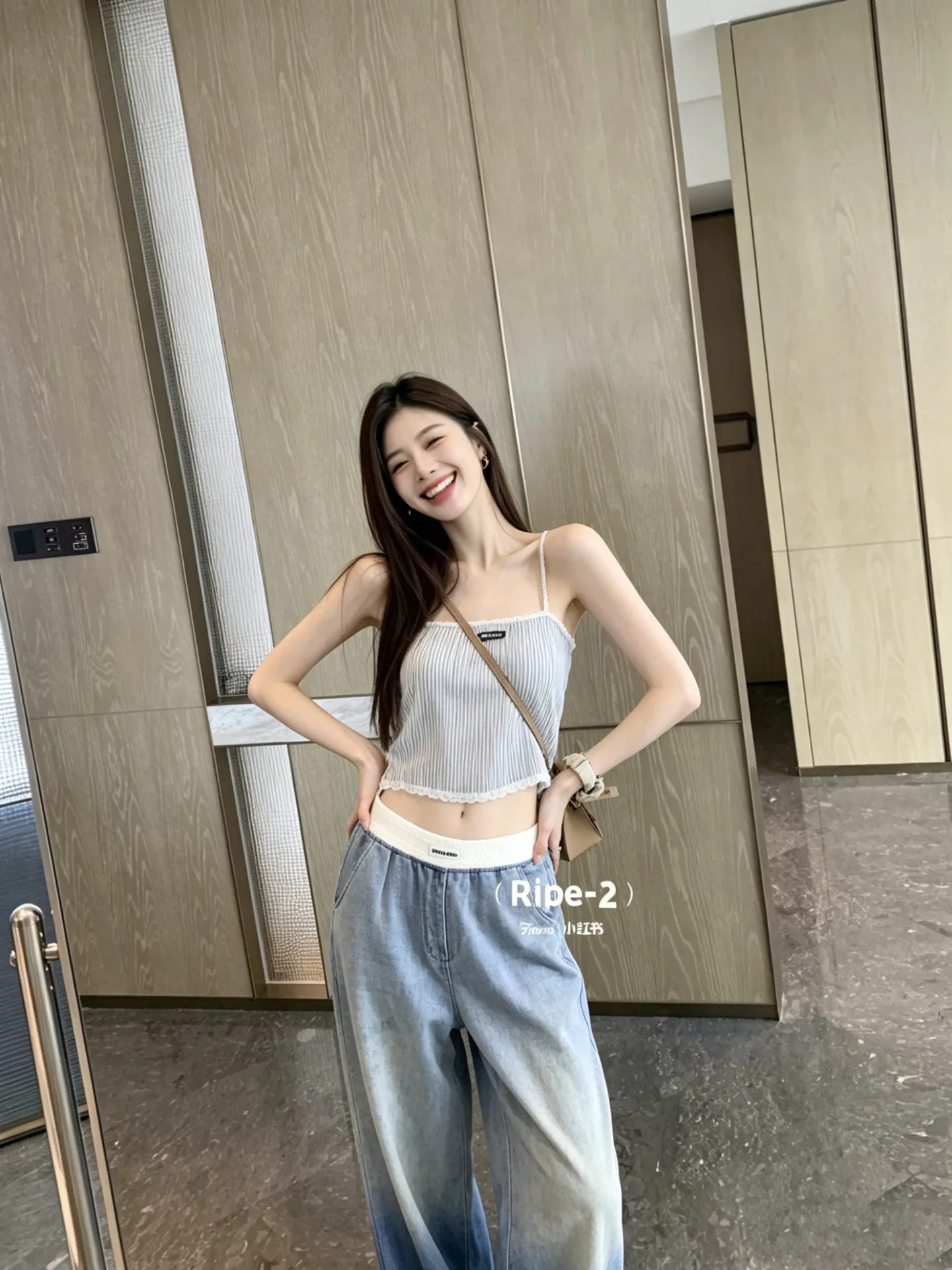 Джинсы Женские Miu Miu 13420701