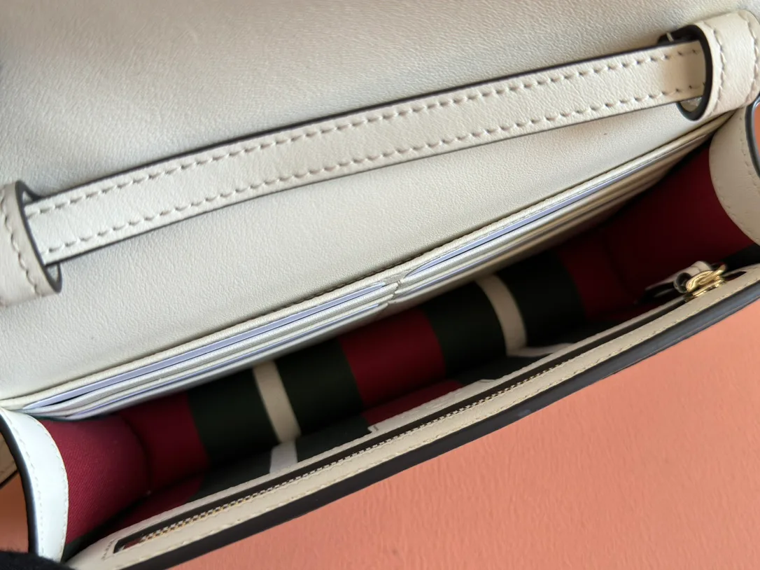 Классические Сумки Женские Gucci 11565792