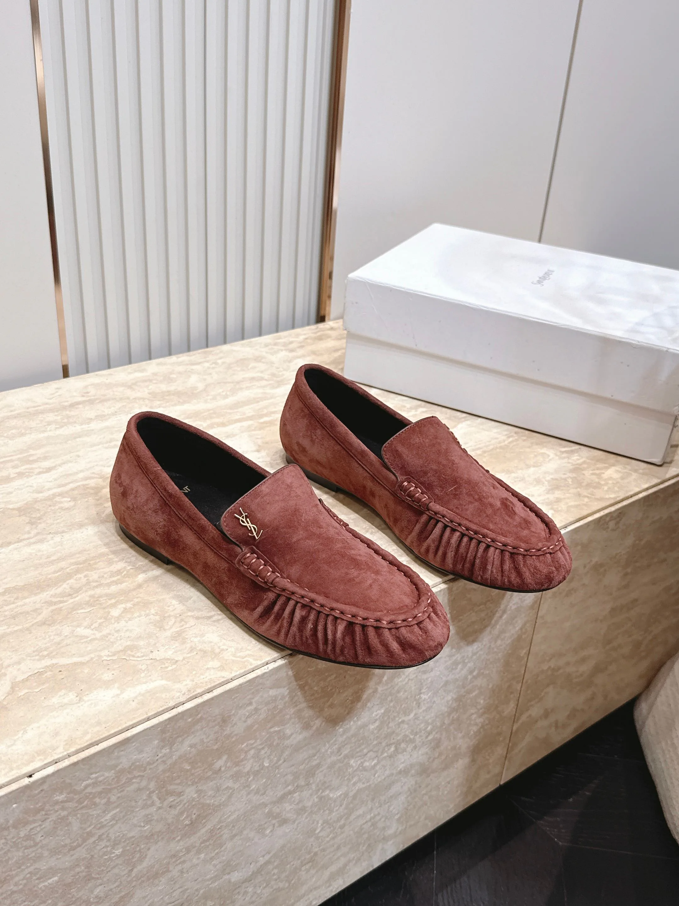 Лоферы И Мокасины Женские Saint Laurent 17701337