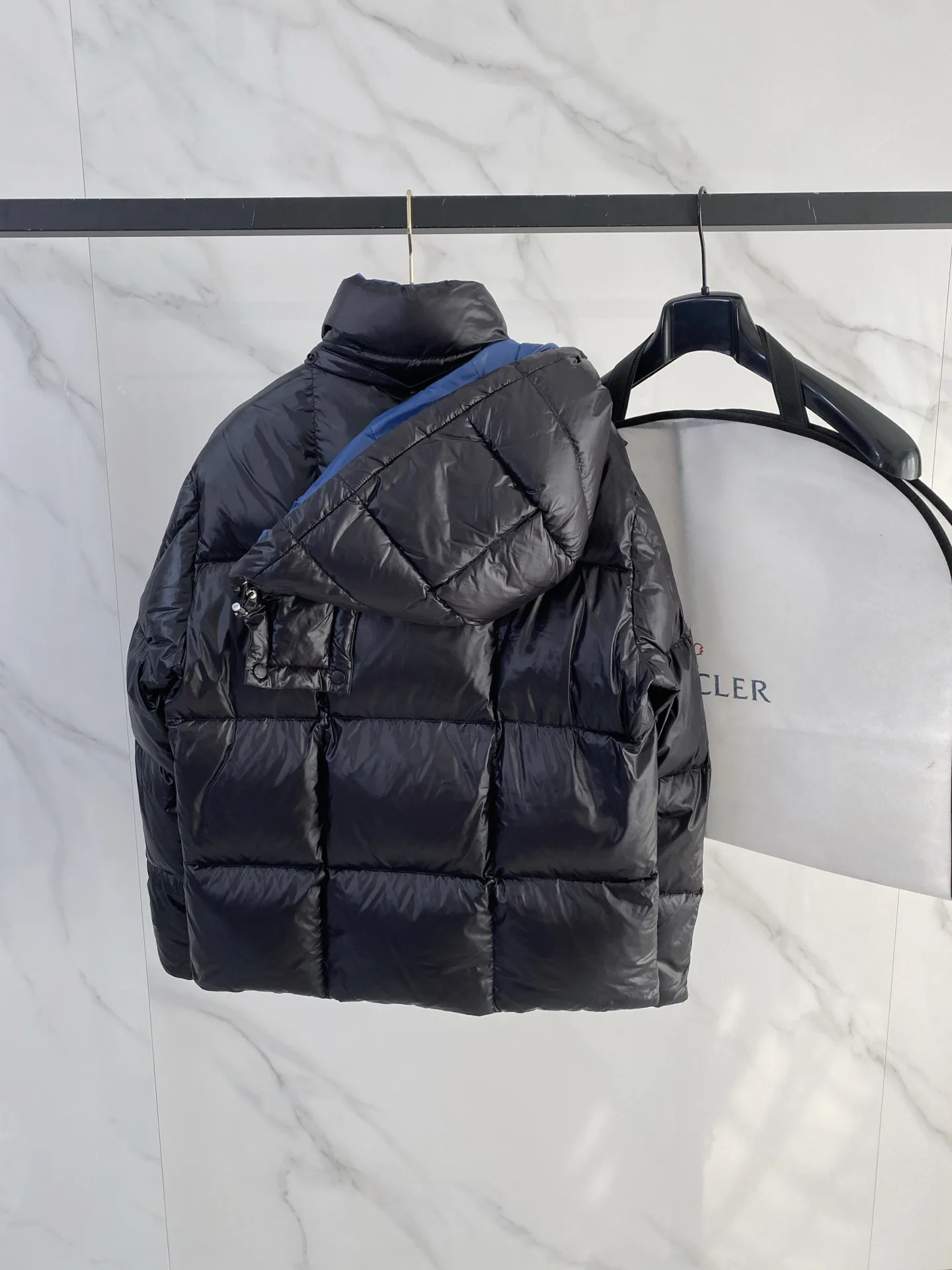 Куртки И Пуховики Мужские Moncler 1207451