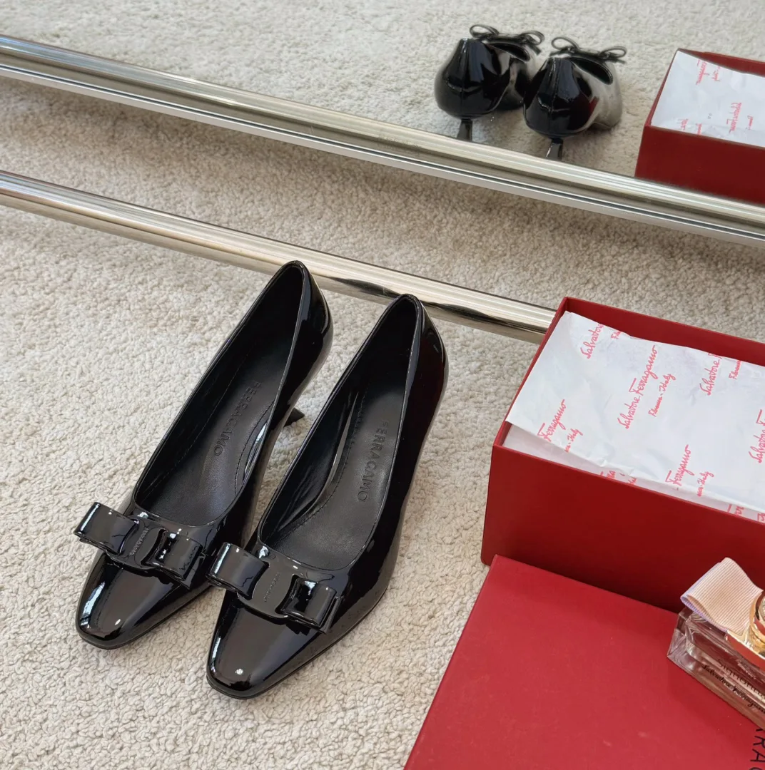 Туфли Женские Salvatore Ferragamo 16524