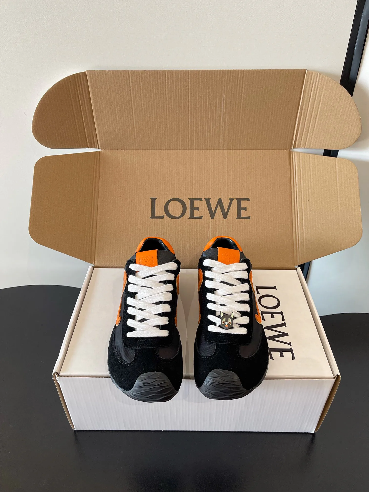 Кроссовки Женские Loewe 1818757