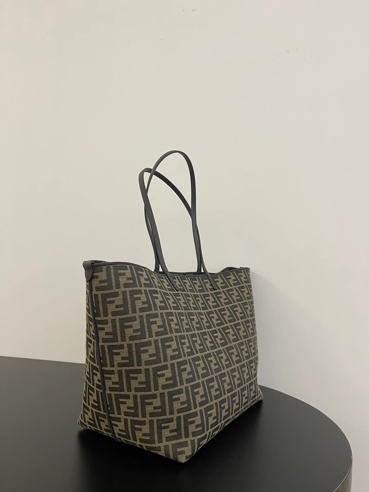 Классические Сумки Женские Fendi 13234556