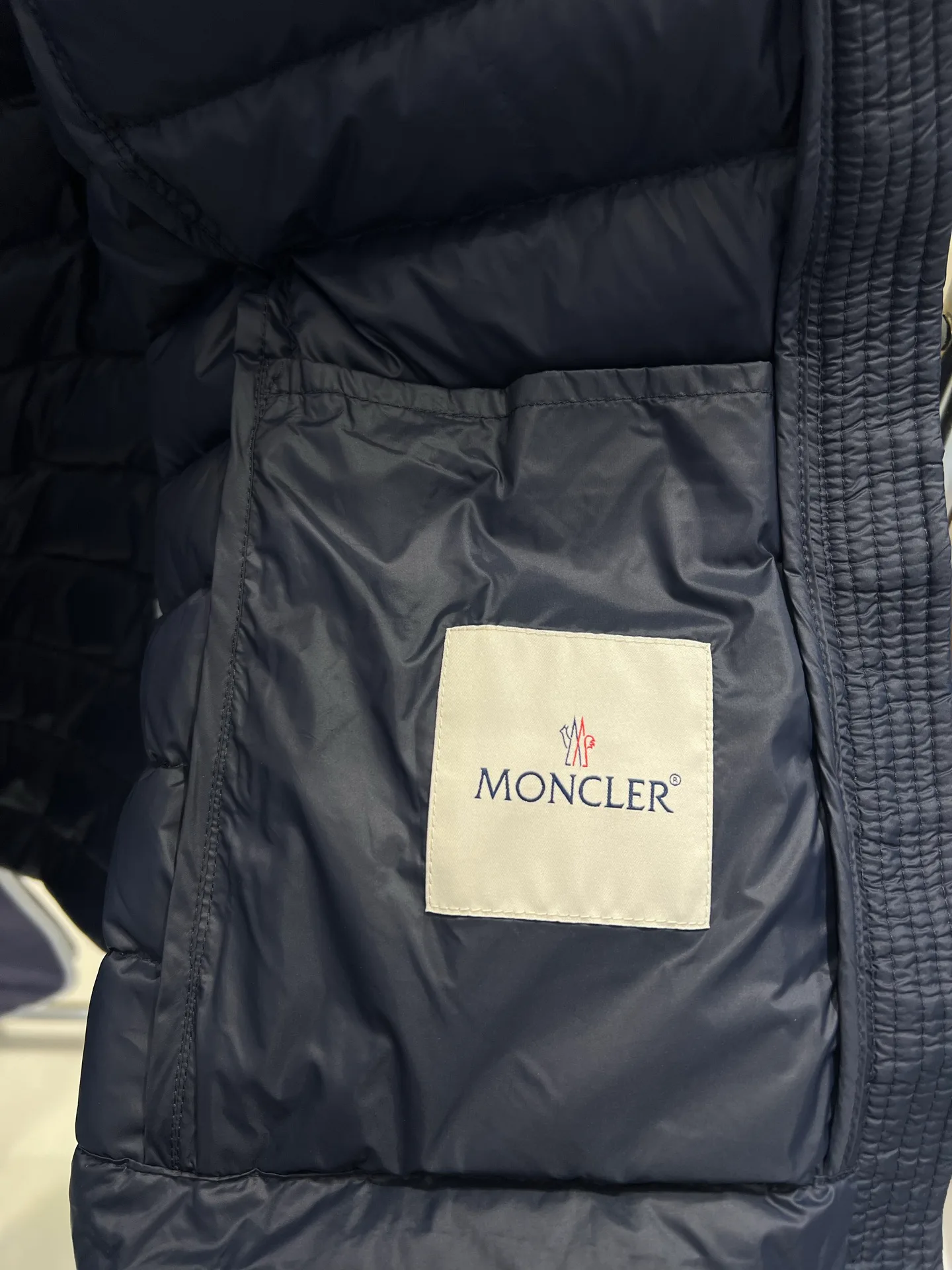 Куртки И Пуховики Женские Moncler 18723427