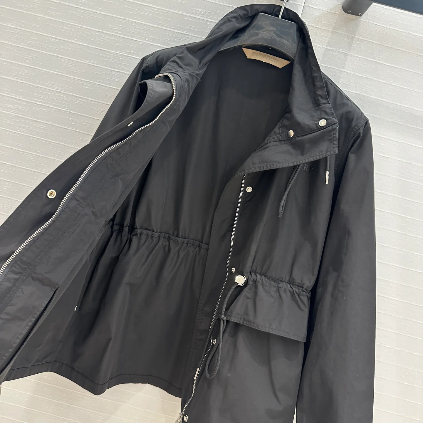 Куртки И Пуховики Женские Burberry 12093333