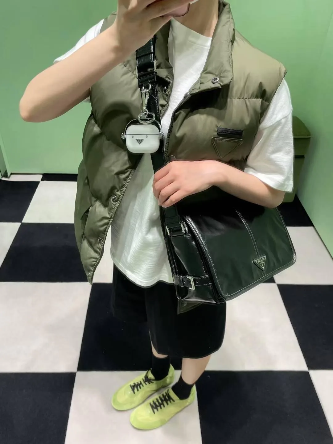 Жилеты Женские Prada 6710710